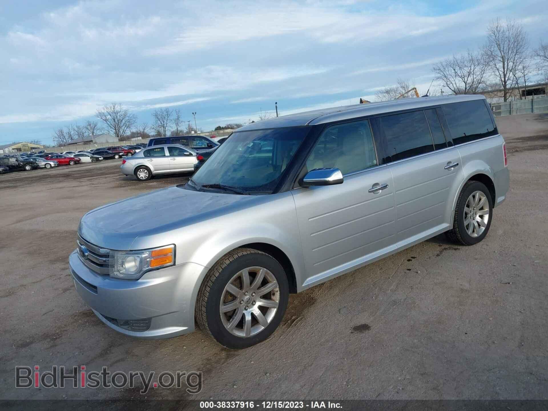 2011 FORD FLEX - VIN: 2FMGK5DCXBBD30932 - Photo 2