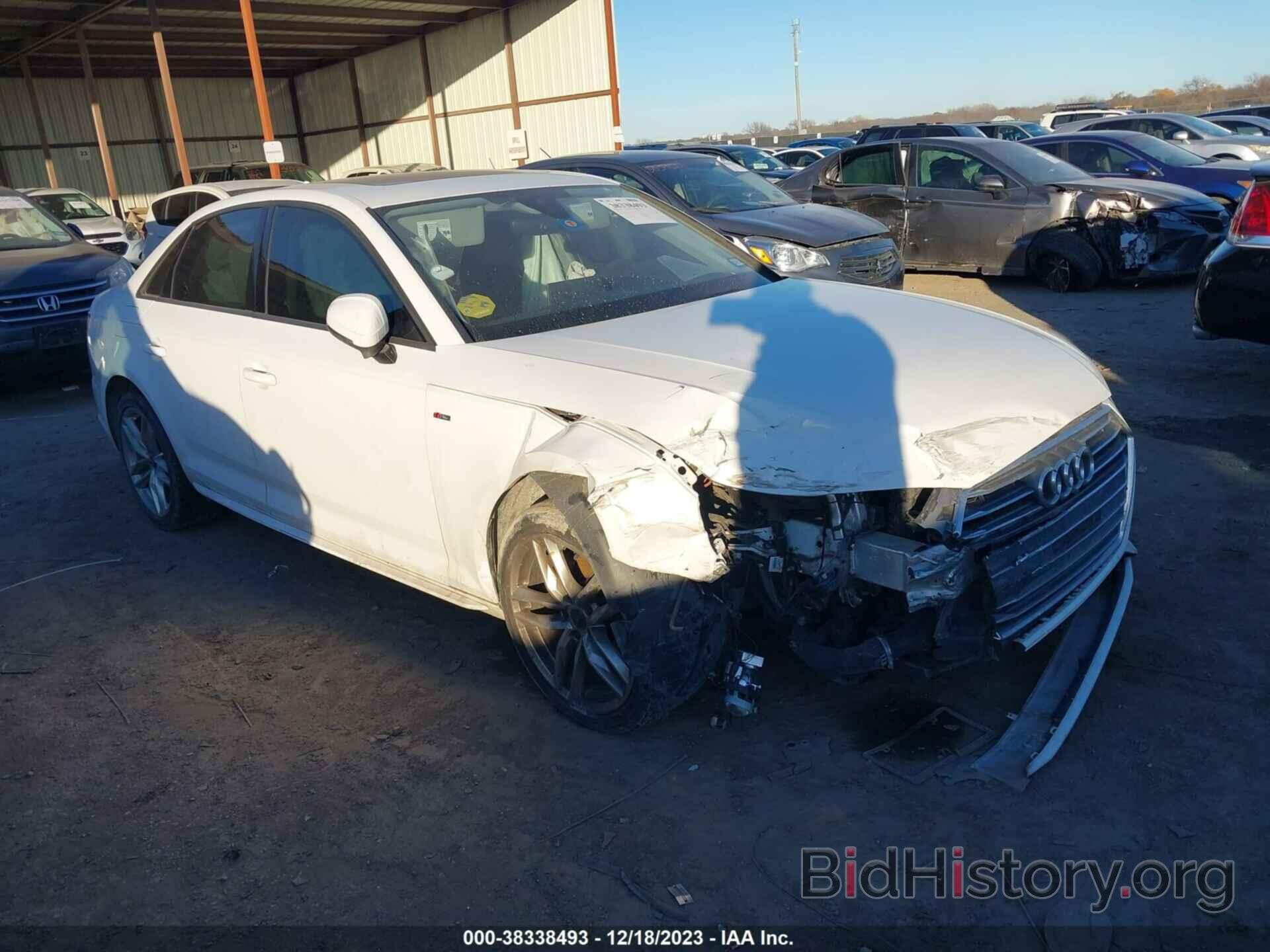 Photo WAUKMAF45HN042818 - AUDI A4 2017