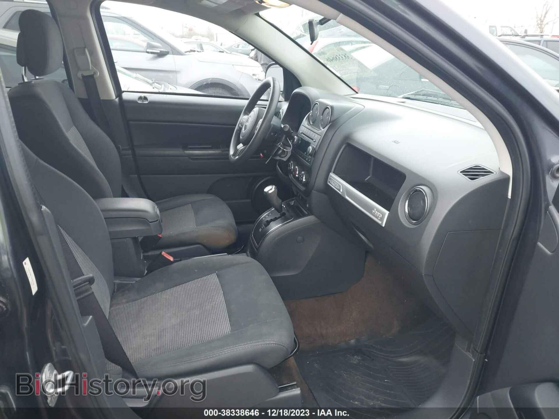 2014 JEEP COMPASS - VIN: 1C4NJDBB1ED567584 - Фото 5