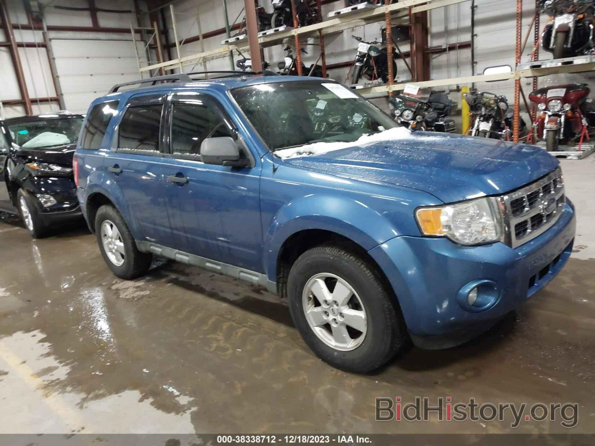 Photo 1FMCU0D74AKA43508 - FORD ESCAPE 2010