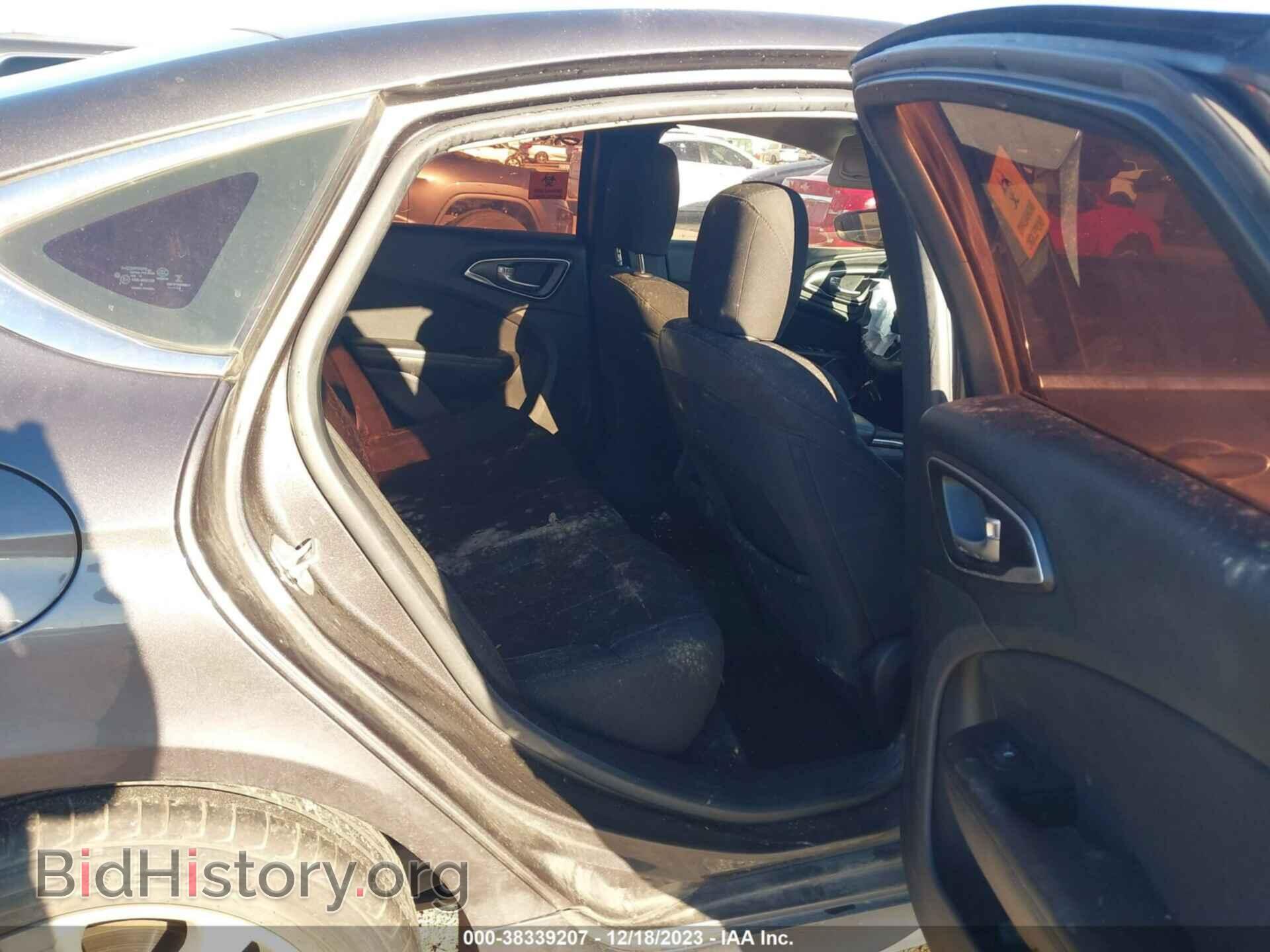 2016 CHRYSLER 200 - VIN: 1C3CCCAB2GN113536 - Фото 8