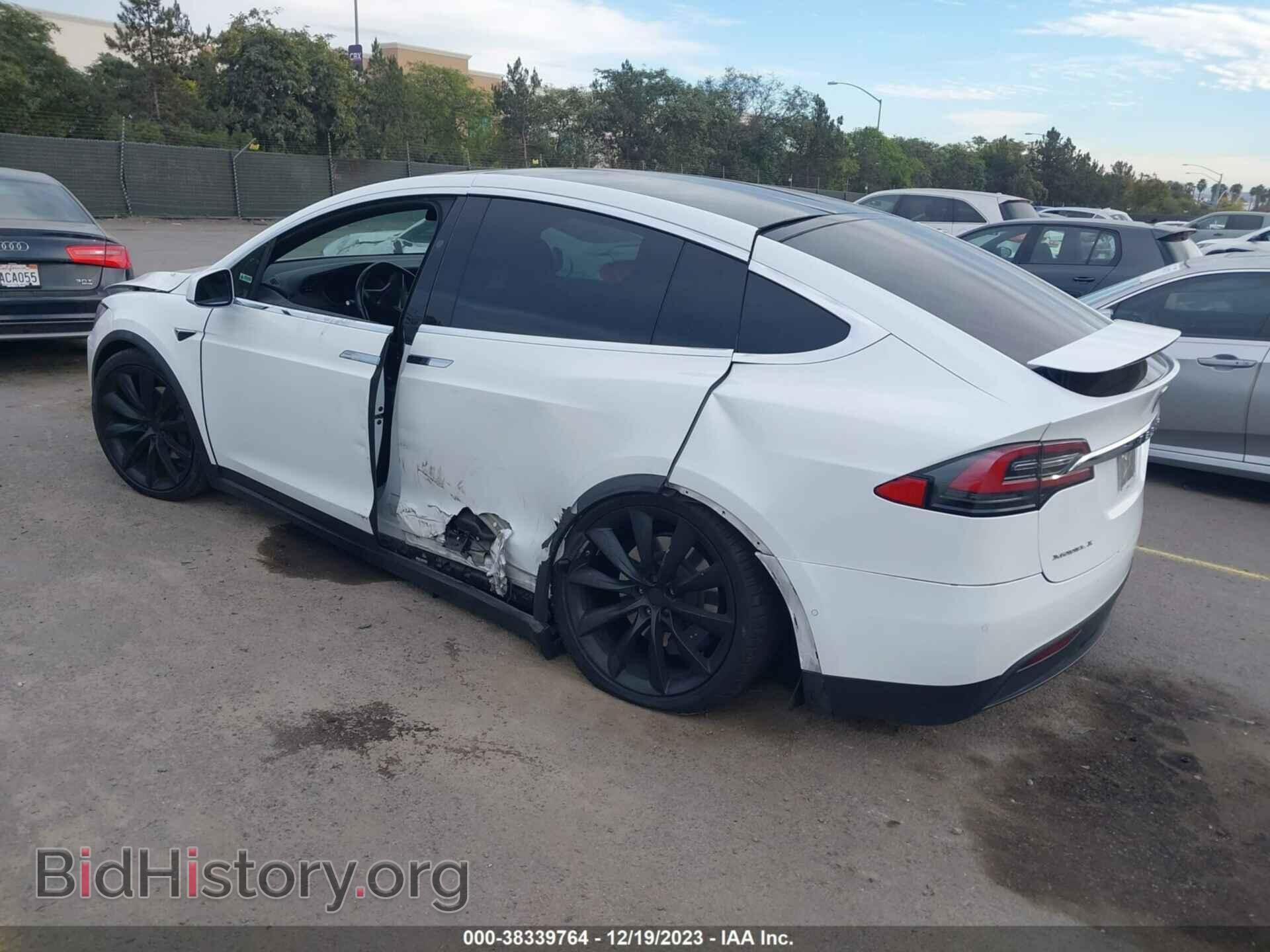 2018 TESLA MODEL X - VIN: 5YJXCBE28JF101186 - Фото 3