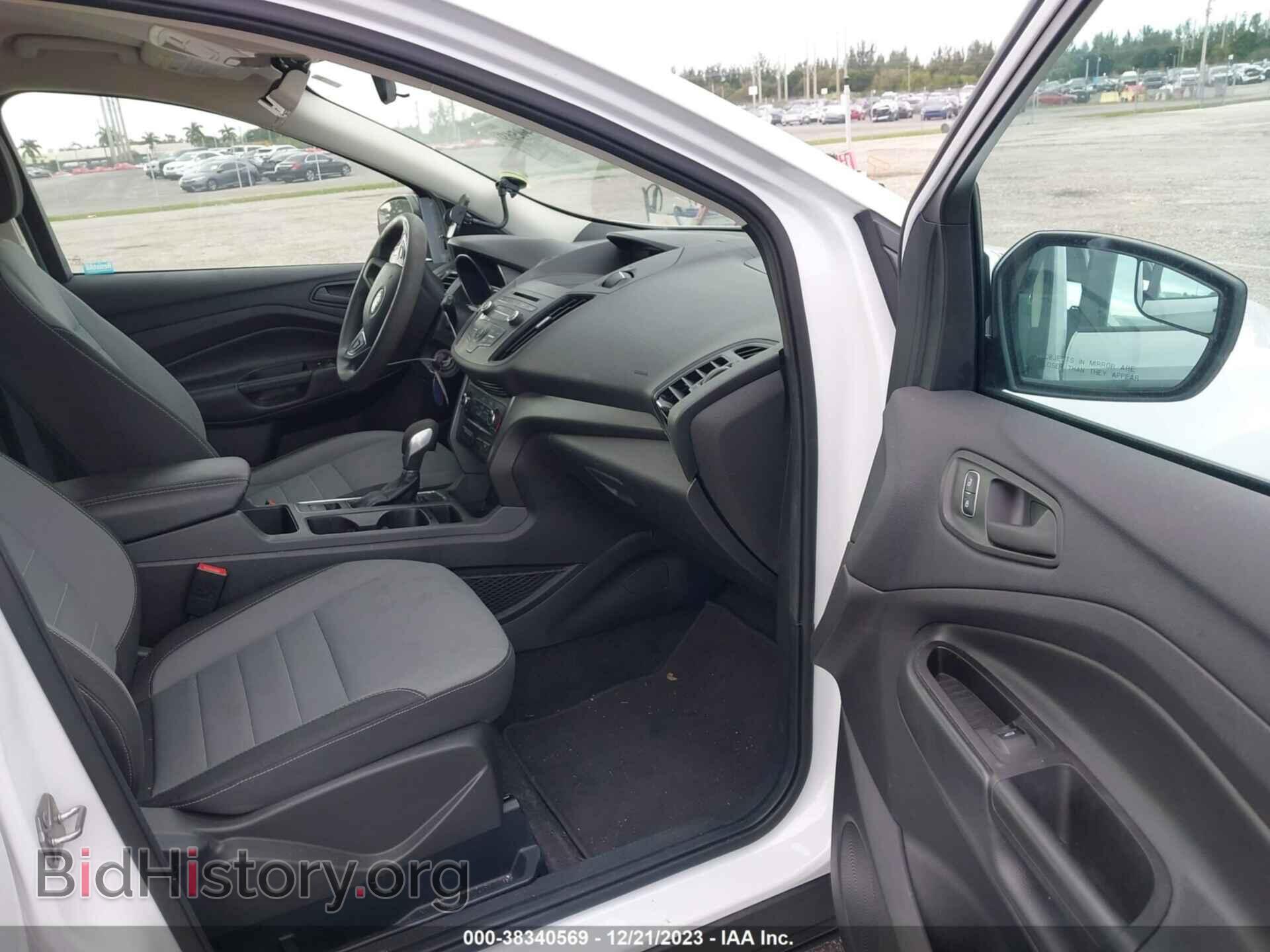 2017 FORD ESCAPE - VIN: 1FMCU0F75HUE64780 - Фото 5