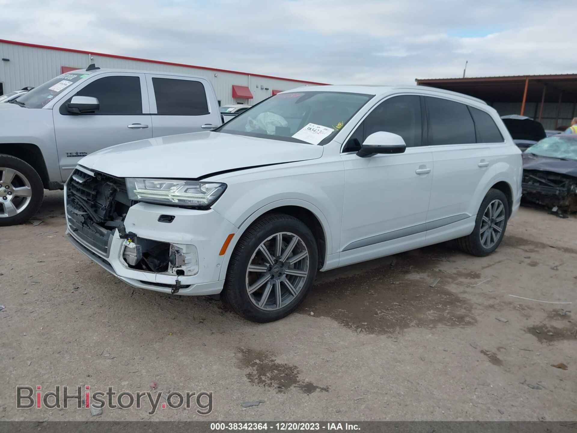 2019 AUDI Q7 - VIN: WA1VAAF79KD027216 - Фото 2
