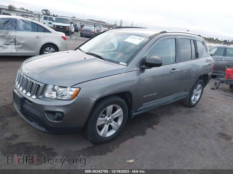 2011 Jeep COMPASS (VIN 1J4NT1FB9BD248846) — фото 2 из 16