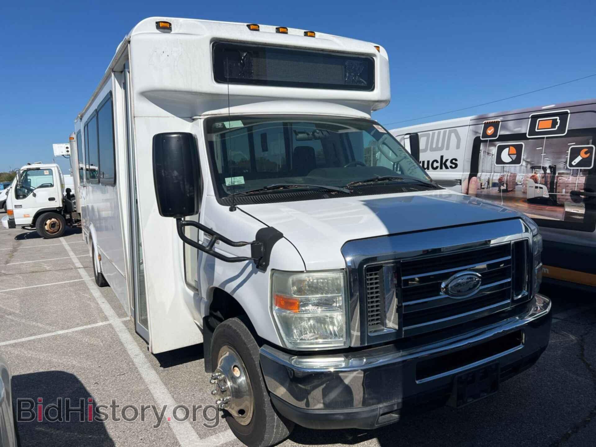 Photo 1FDFE4FS2EDB05548 - FORD E-450 CUTAWAY 2014