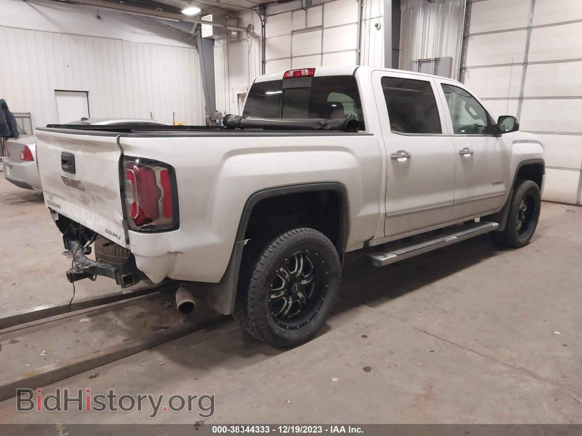 2018 GMC SIERRA 1500 - VIN: 3GTU2PEC4JG464378 - Фото 4