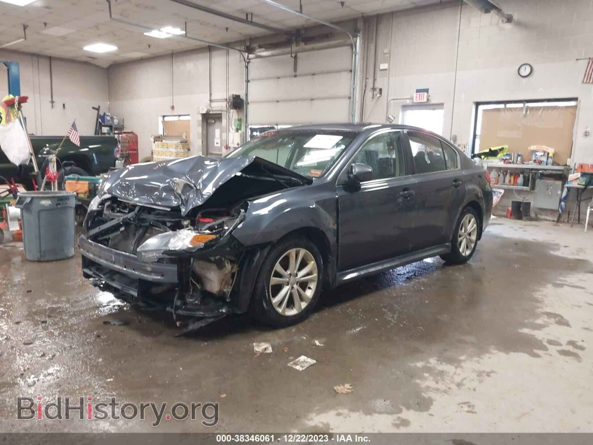 2014 SUBARU LEGACY - VIN: 4S3BMBC61E3013600 - Фото 2