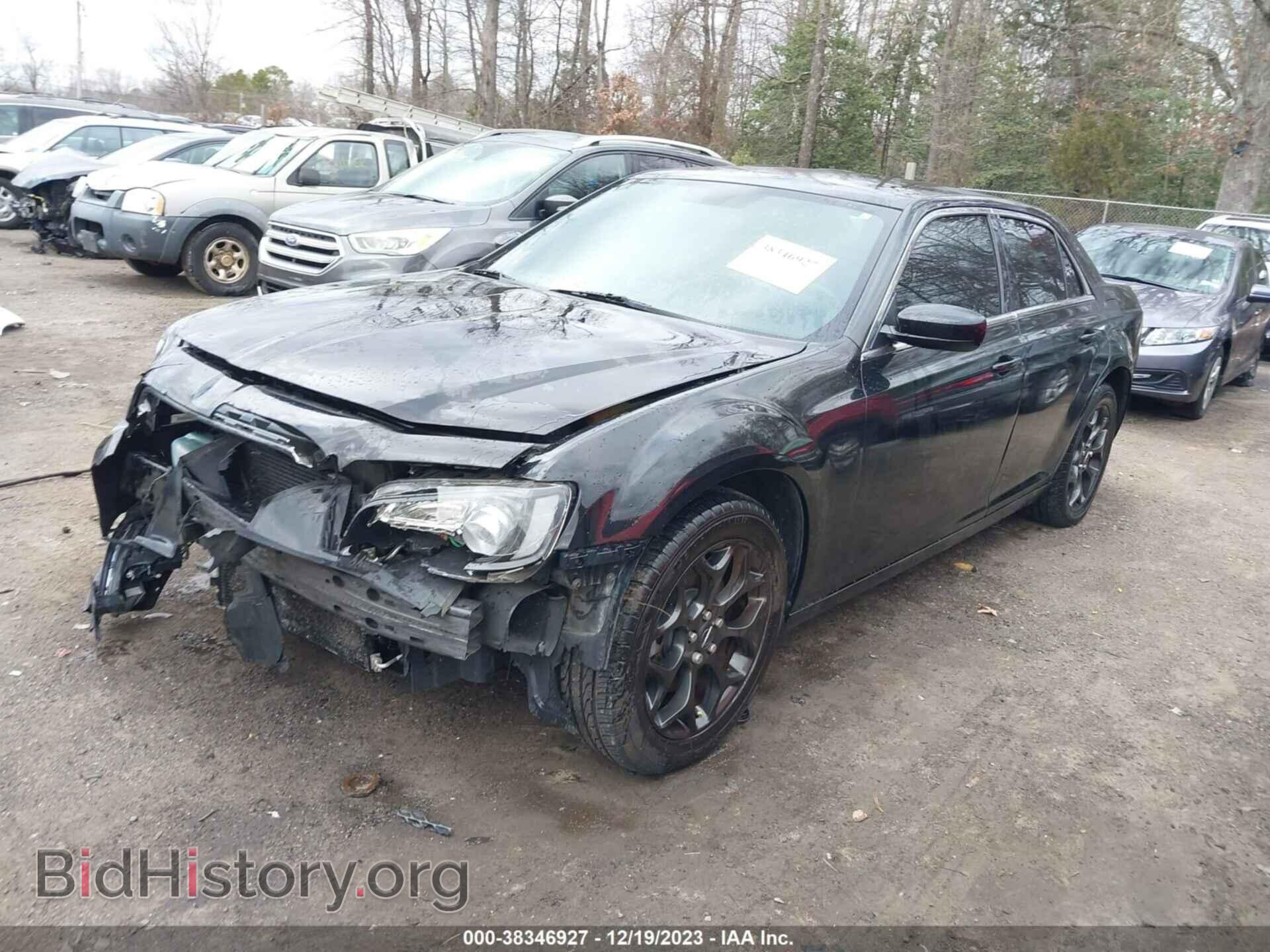 2014 CHRYSLER 300 - VIN: 2C3CCARG6EH201533 - Фото 2
