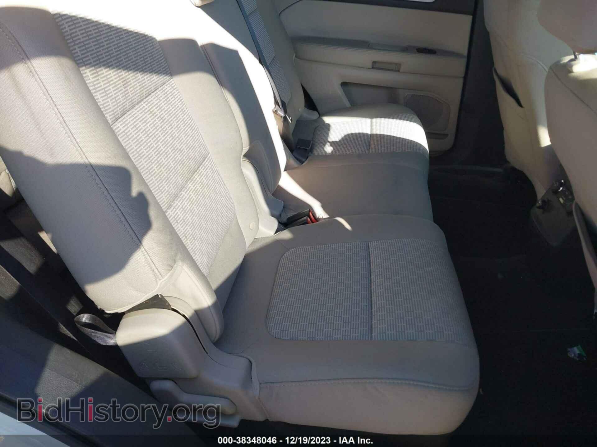 2011 FORD EXPLORER - VIN: 1FMHK8D85BGA39670 - Фото 8