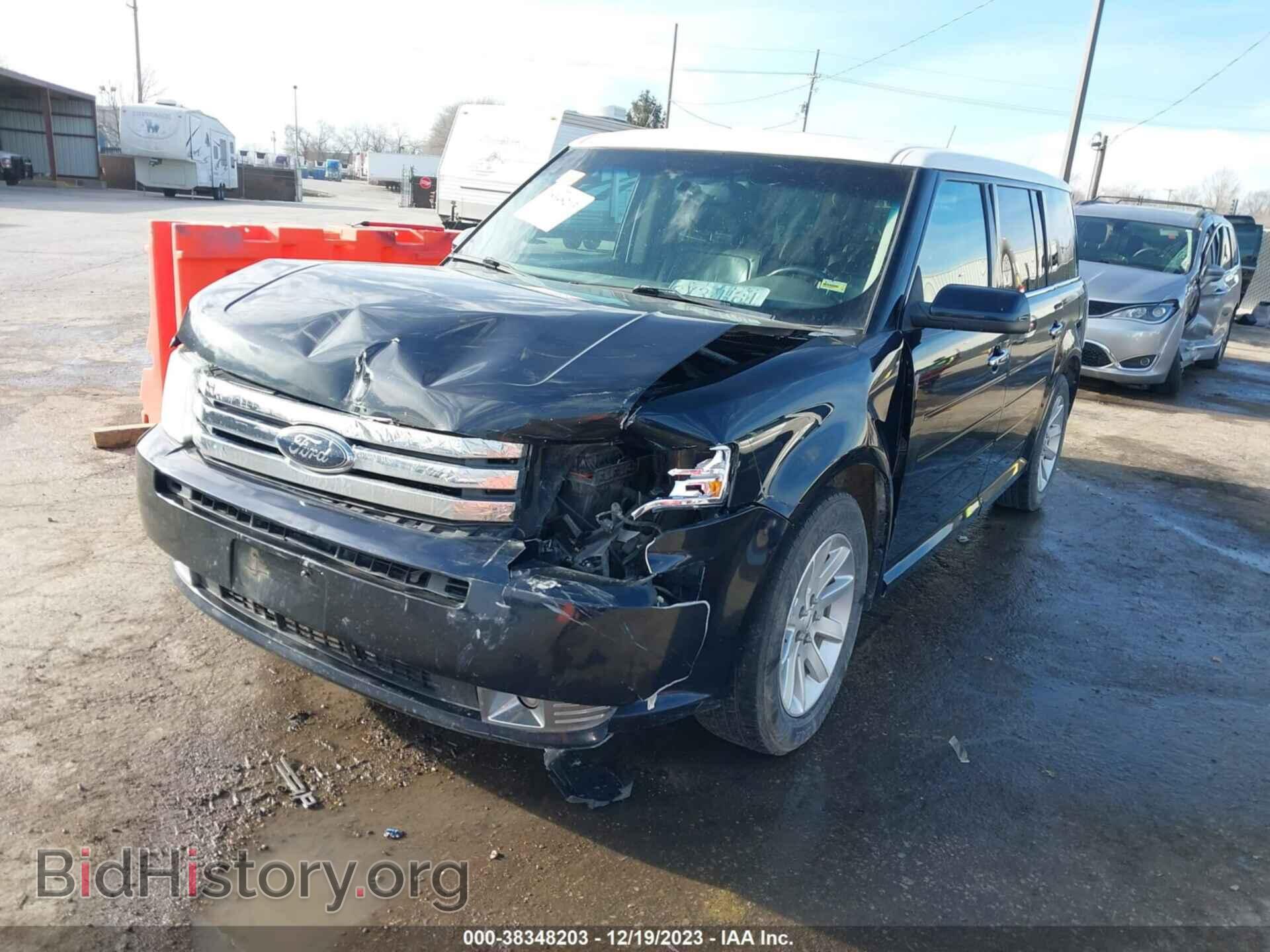 2009 FORD FLEX - VIN: 2FMEK62C19BA66154 - Photo 2
