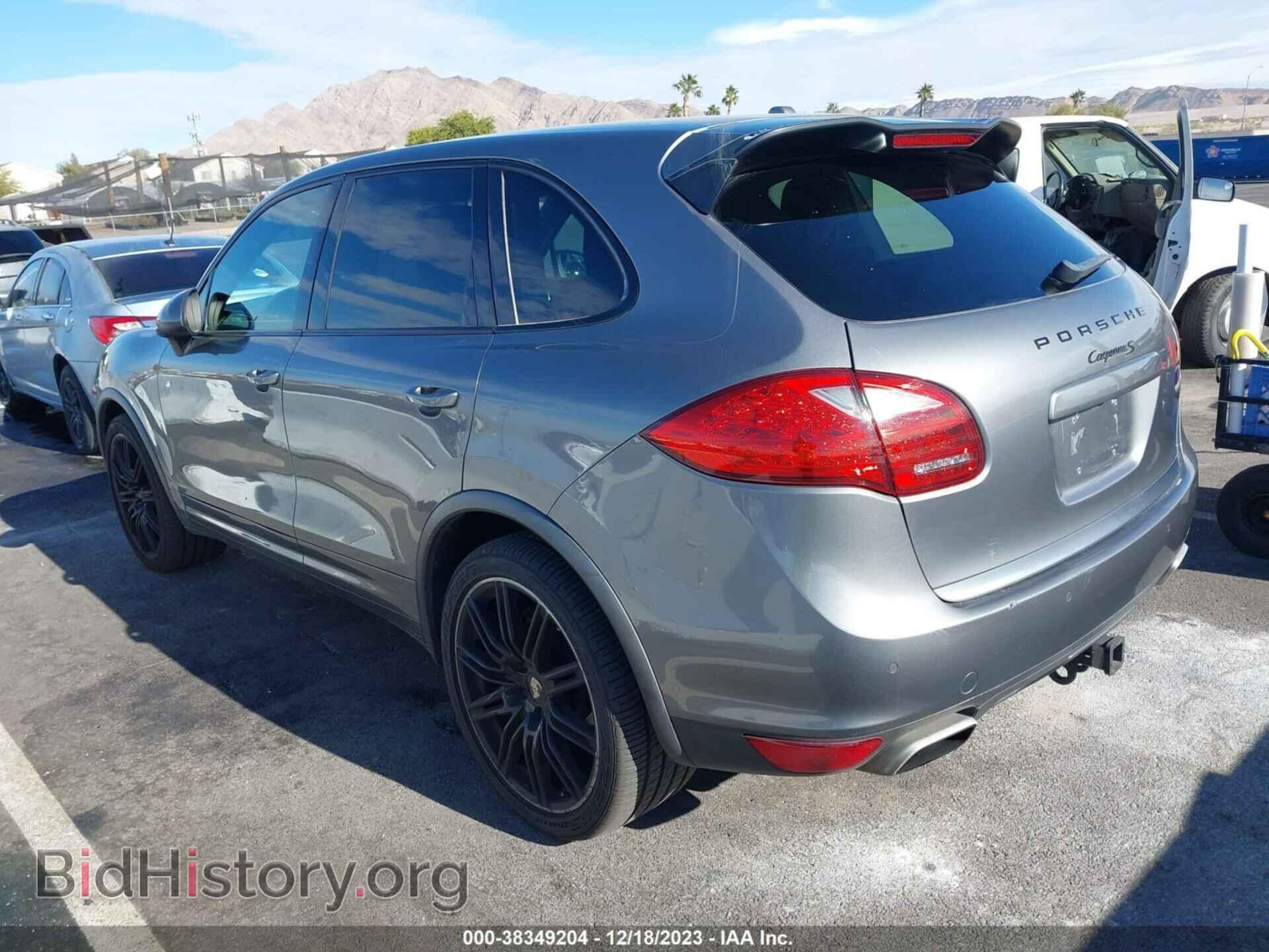 2011 PORSCHE CAYENNE - VIN: WP1AB2A22BLA51476 - Фото 3