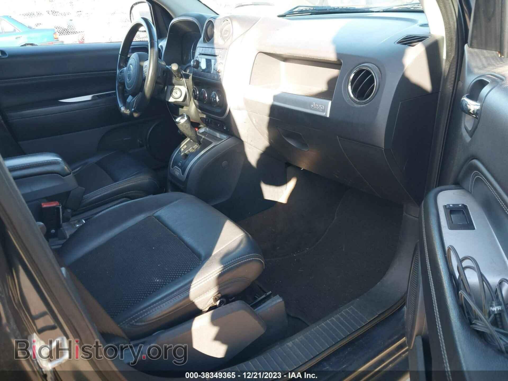 2014 JEEP COMPASS - VIN: 1C4NJDEBXED621752 - Photo 5