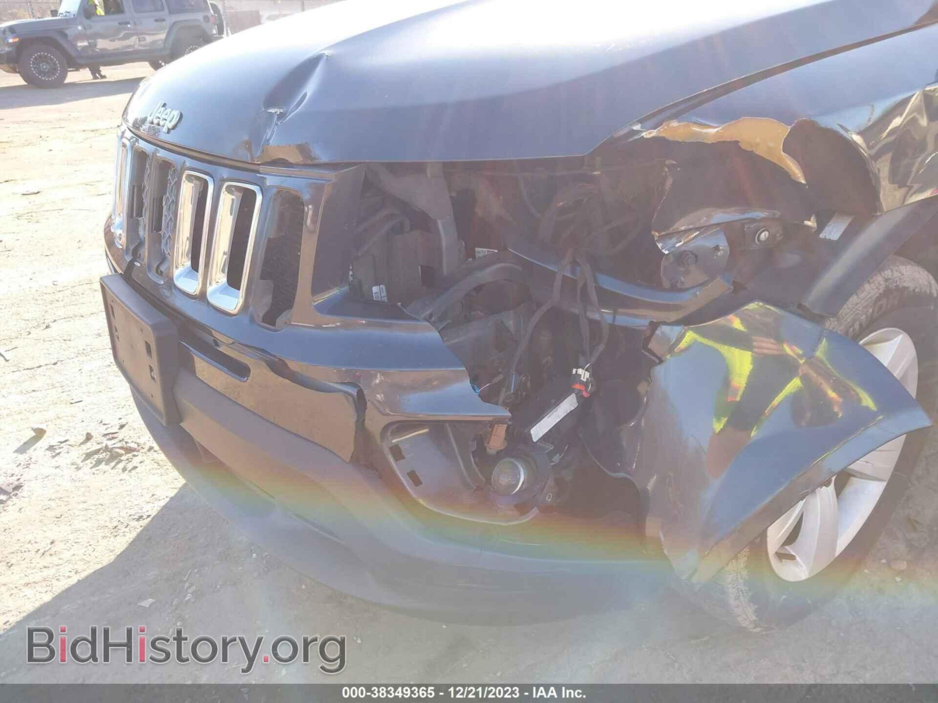 2014 JEEP COMPASS - VIN: 1C4NJDEBXED621752 - Photo 6