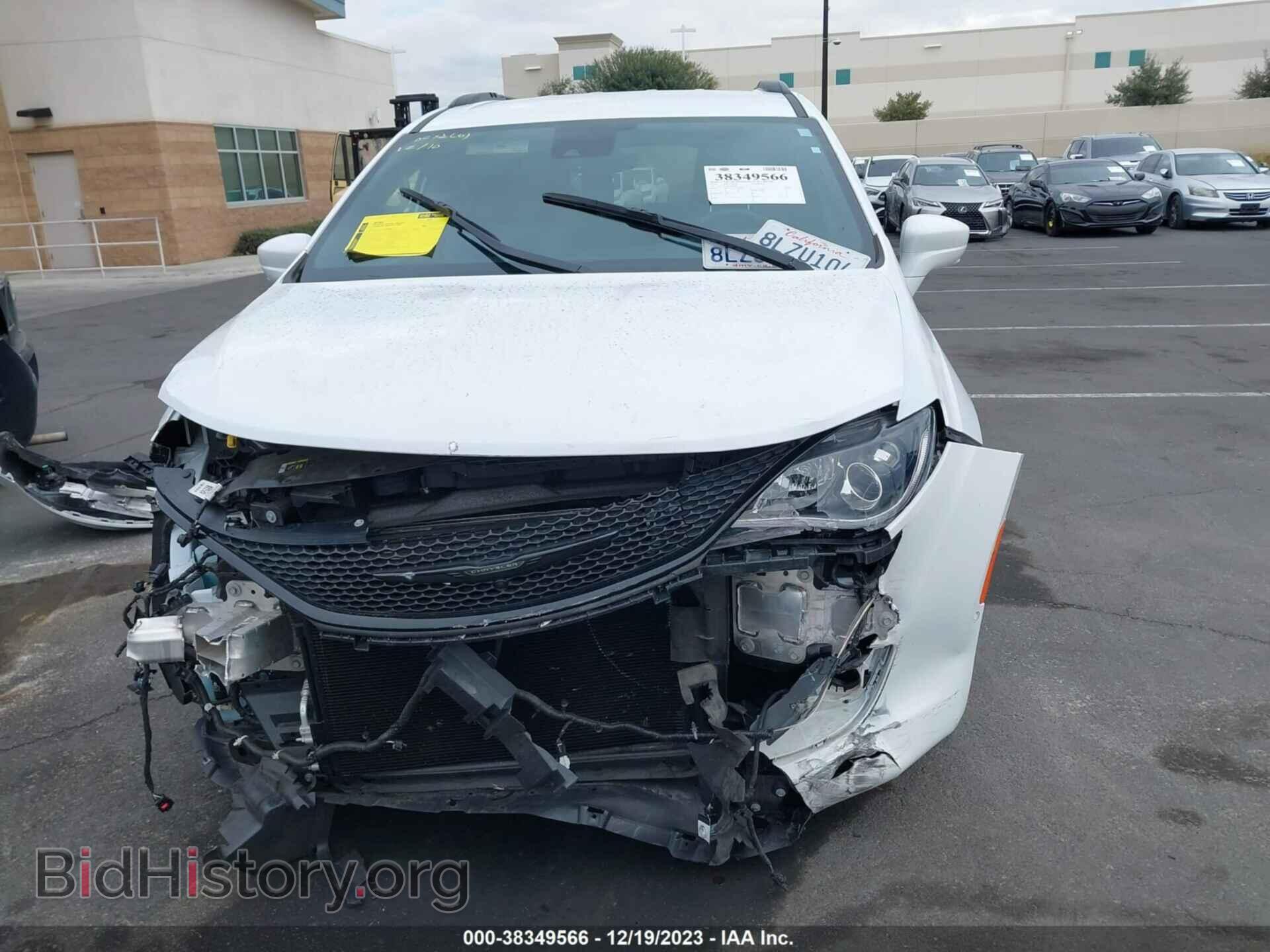 2019 CHRYSLER PACIFICA - VIN: 2C4RC1EG2KR549590 - Photo 13