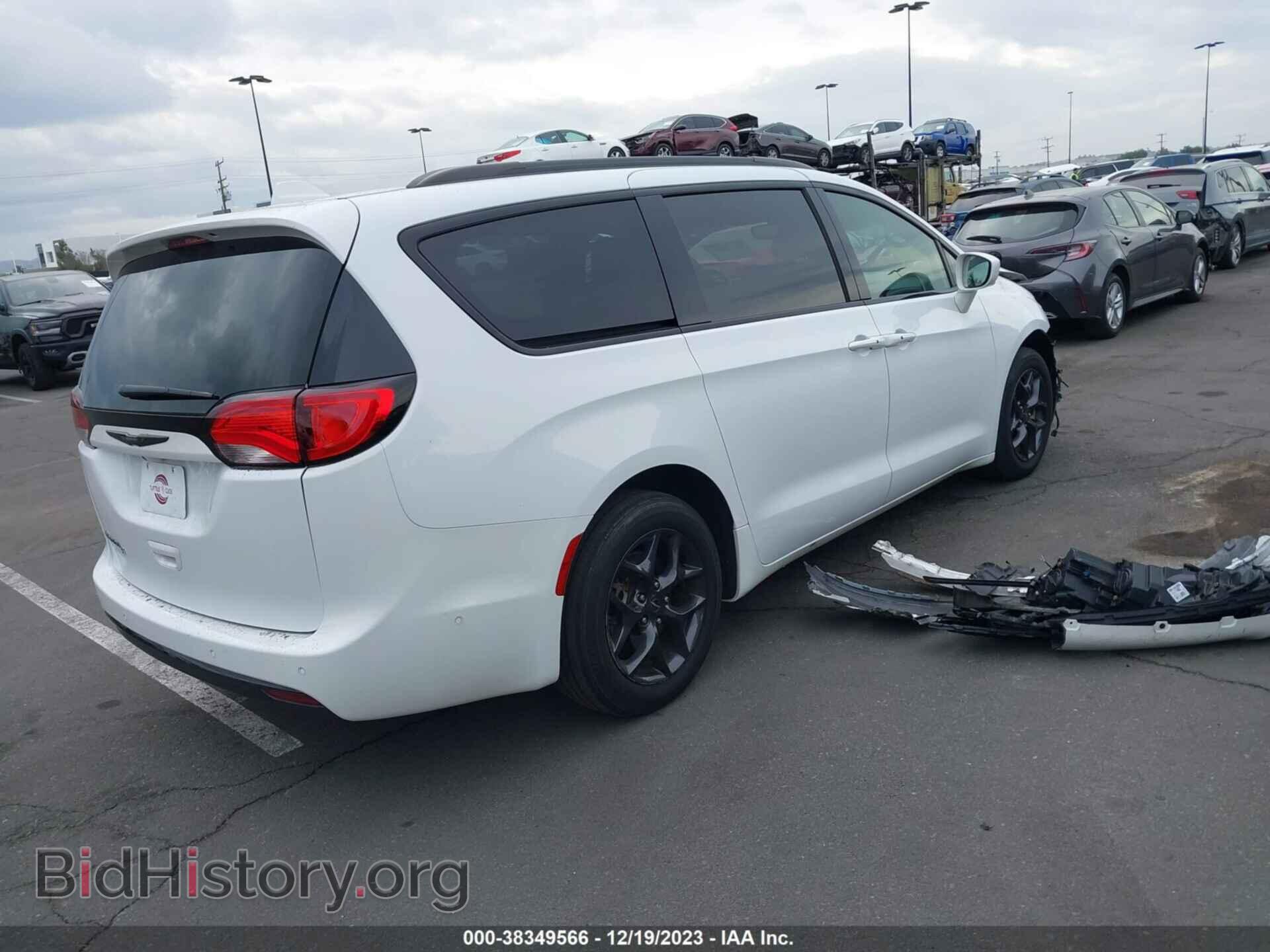 2019 CHRYSLER PACIFICA - VIN: 2C4RC1EG2KR549590 - Photo 4