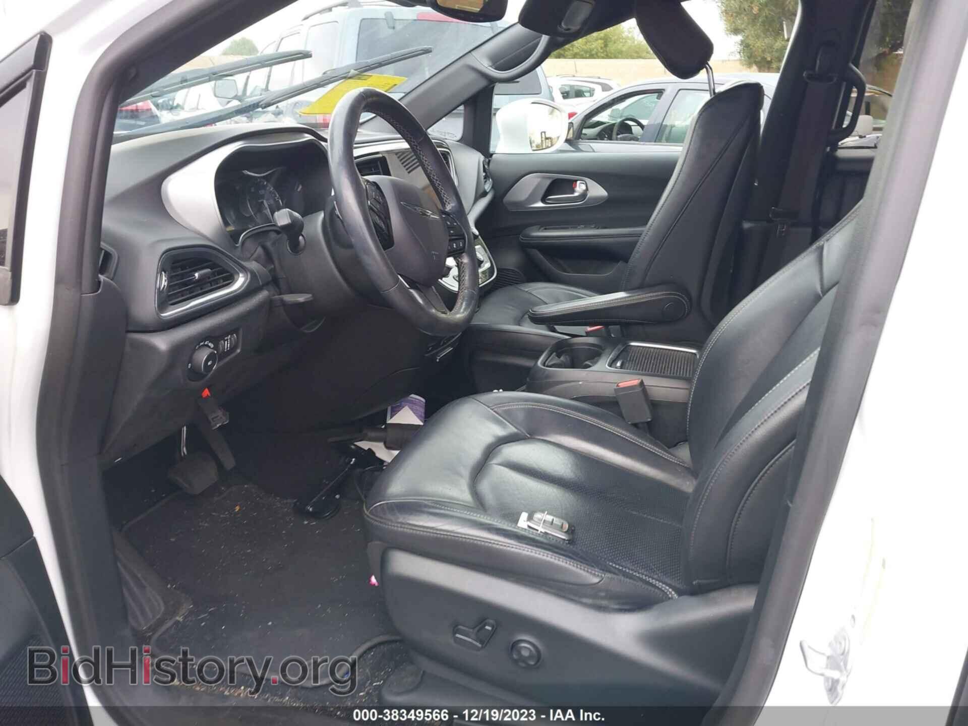 2019 CHRYSLER PACIFICA - VIN: 2C4RC1EG2KR549590 - Photo 5