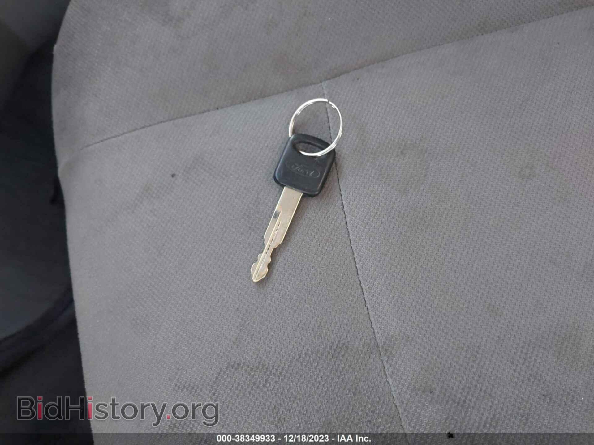 2013 FORD E-250 - VIN: 1FTNE2EL9DDA18159 - Фото 11