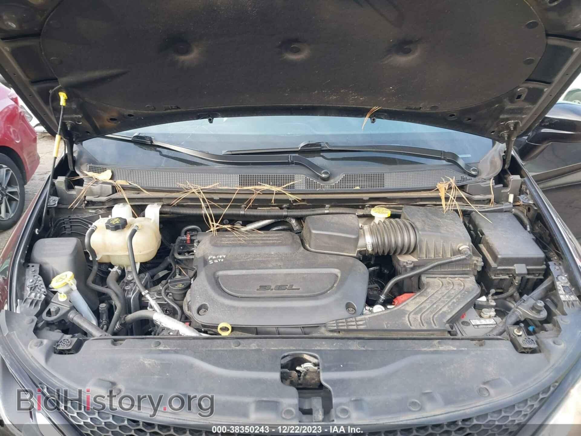 2020 CHRYSLER PACIFICA - VIN: 2C4RC1FG7LR108621 - Фото 10