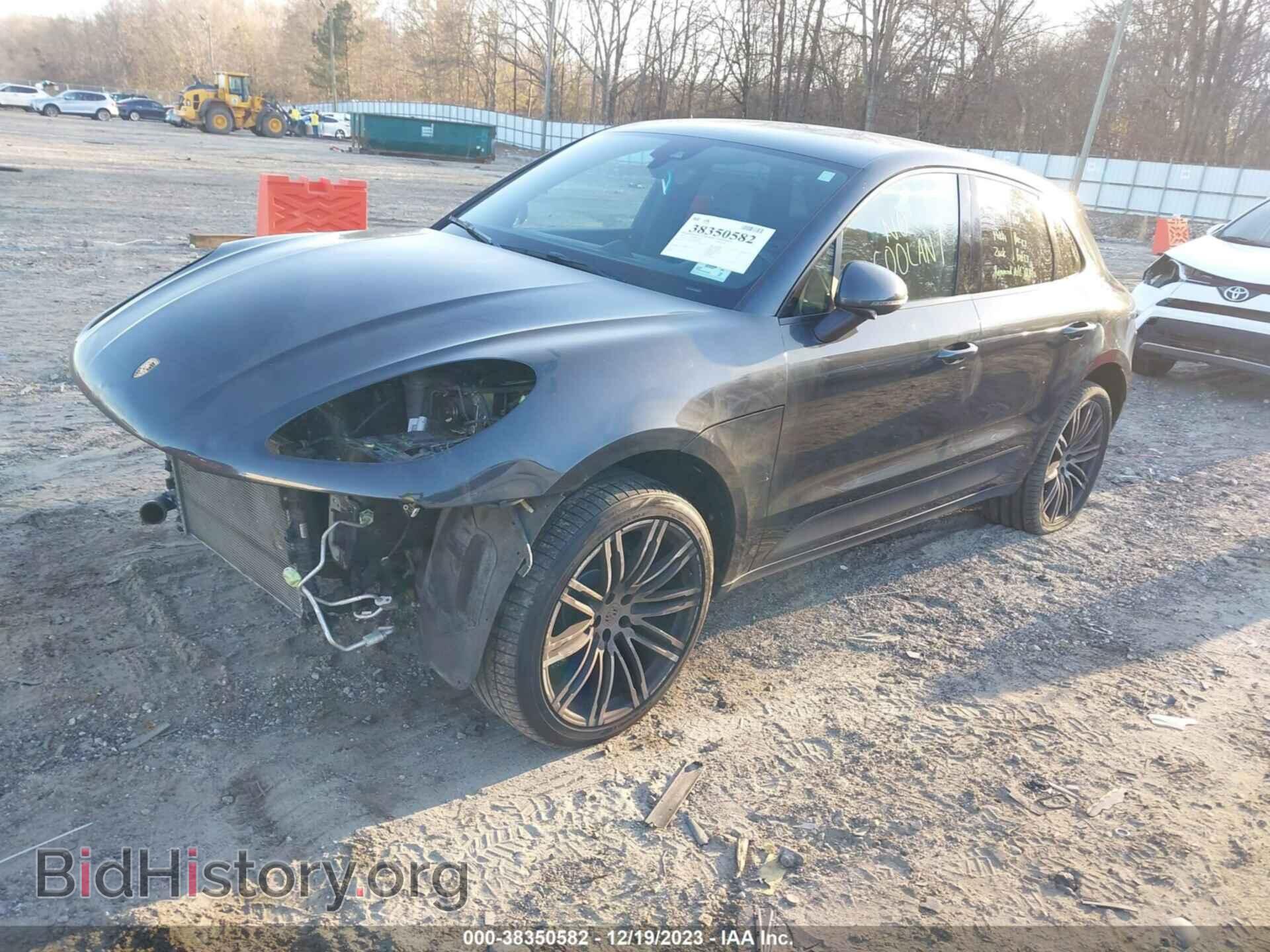 2017 PORSCHE MACAN - VIN: WP1AA2A50HLB83027 - Фото 2