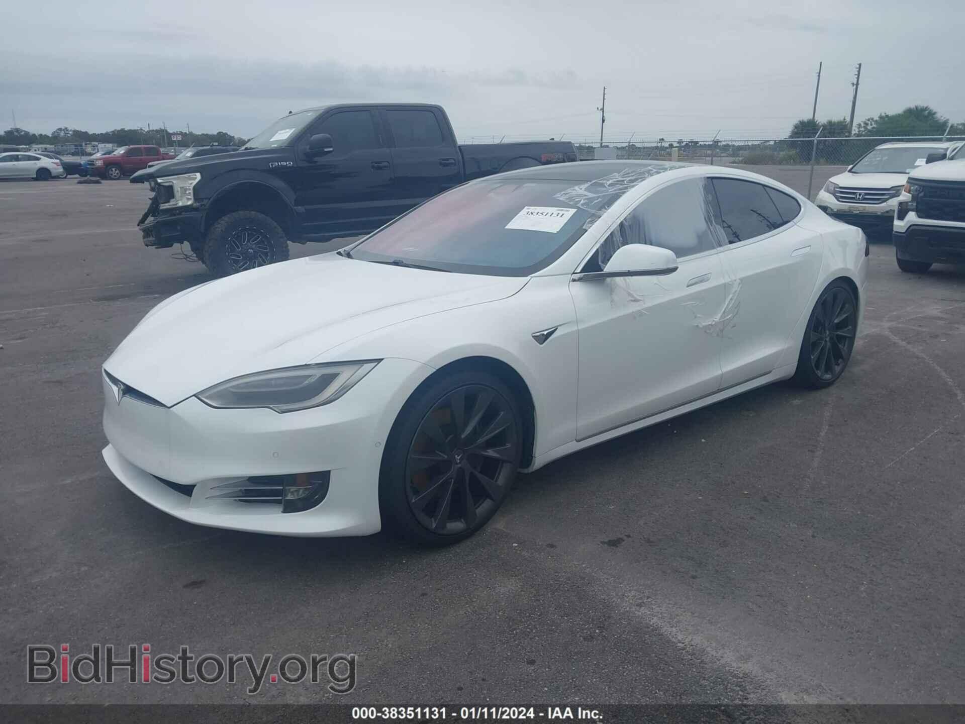 2018 TESLA MODEL S - VIN: 5YJSA1E21JF244877 - Фото 2