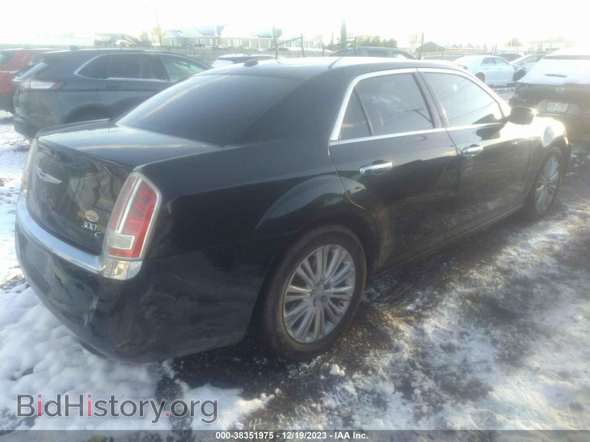 2012 CHRYSLER 300C - VIN: 2C3CCAKT8CH284130 - Фото 4