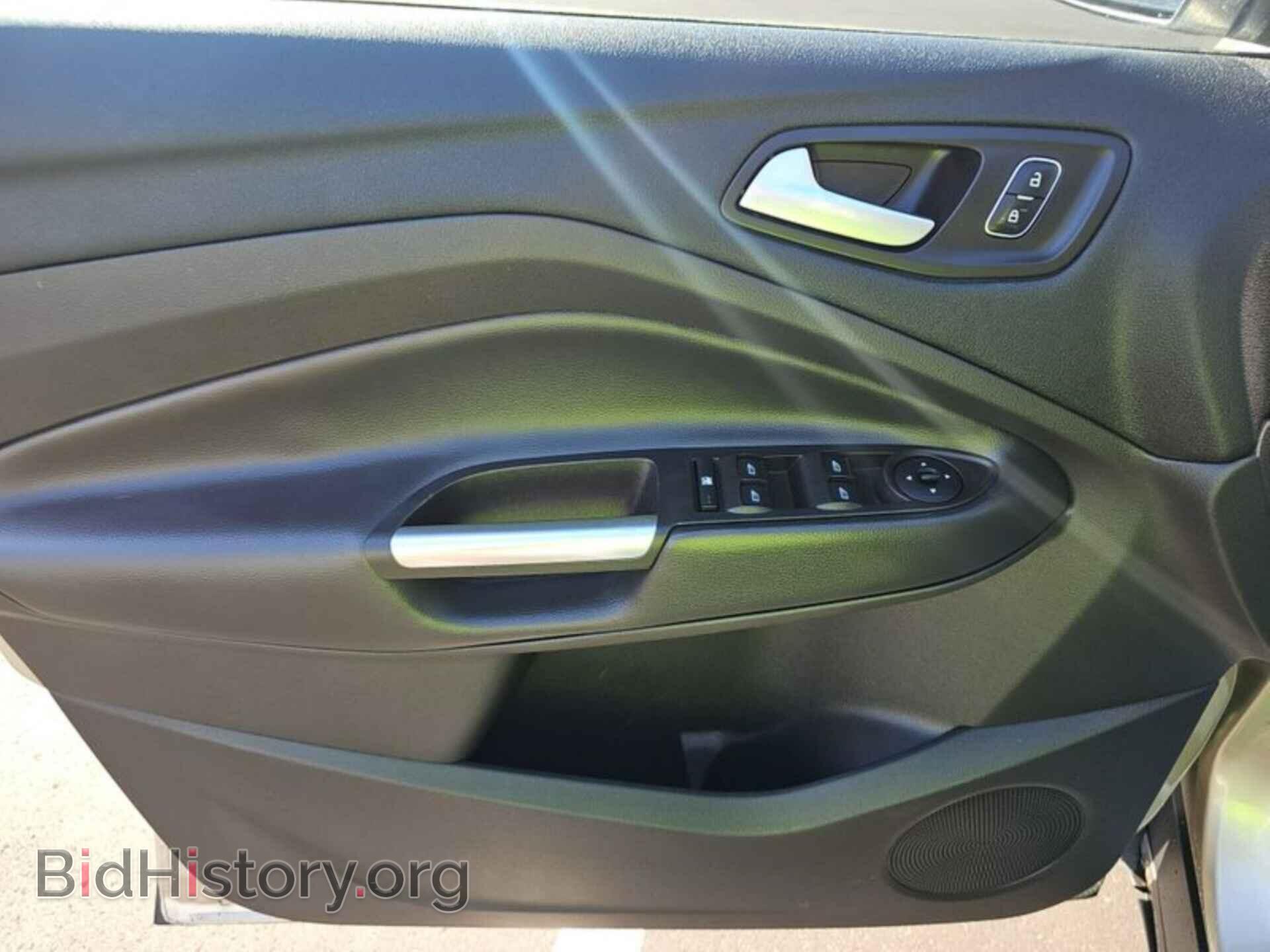 2017 FORD ESCAPE - VIN: 1FMCU0GD2HUE17825 - Photo 5