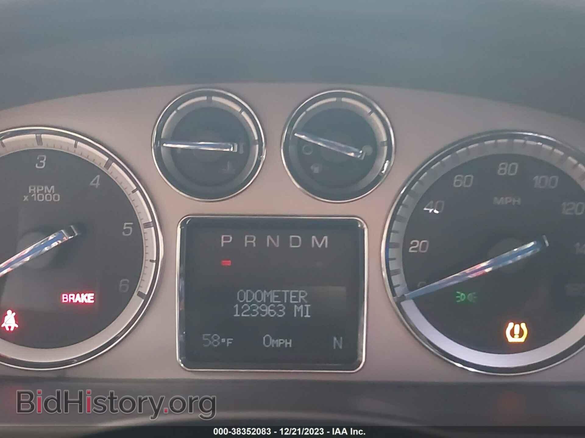 2012 CADILLAC ESCALADE - VIN: 1GYS4BEF0CR100177 - Фото 7