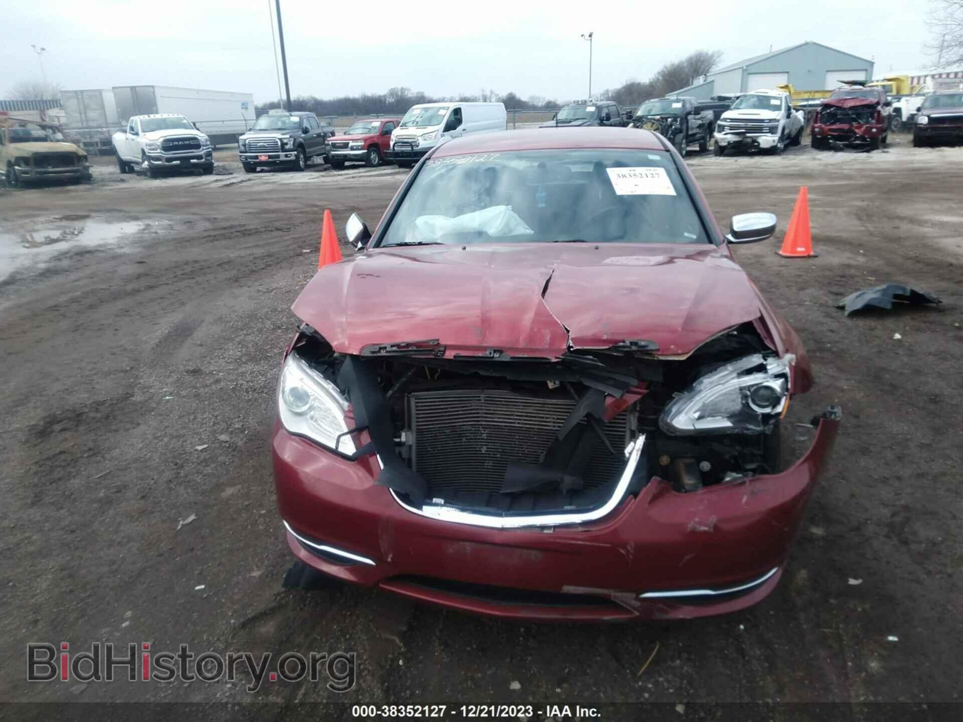 2014 CHRYSLER 200 - VIN: 1C3CCBCG9EN158683 - Фото 13