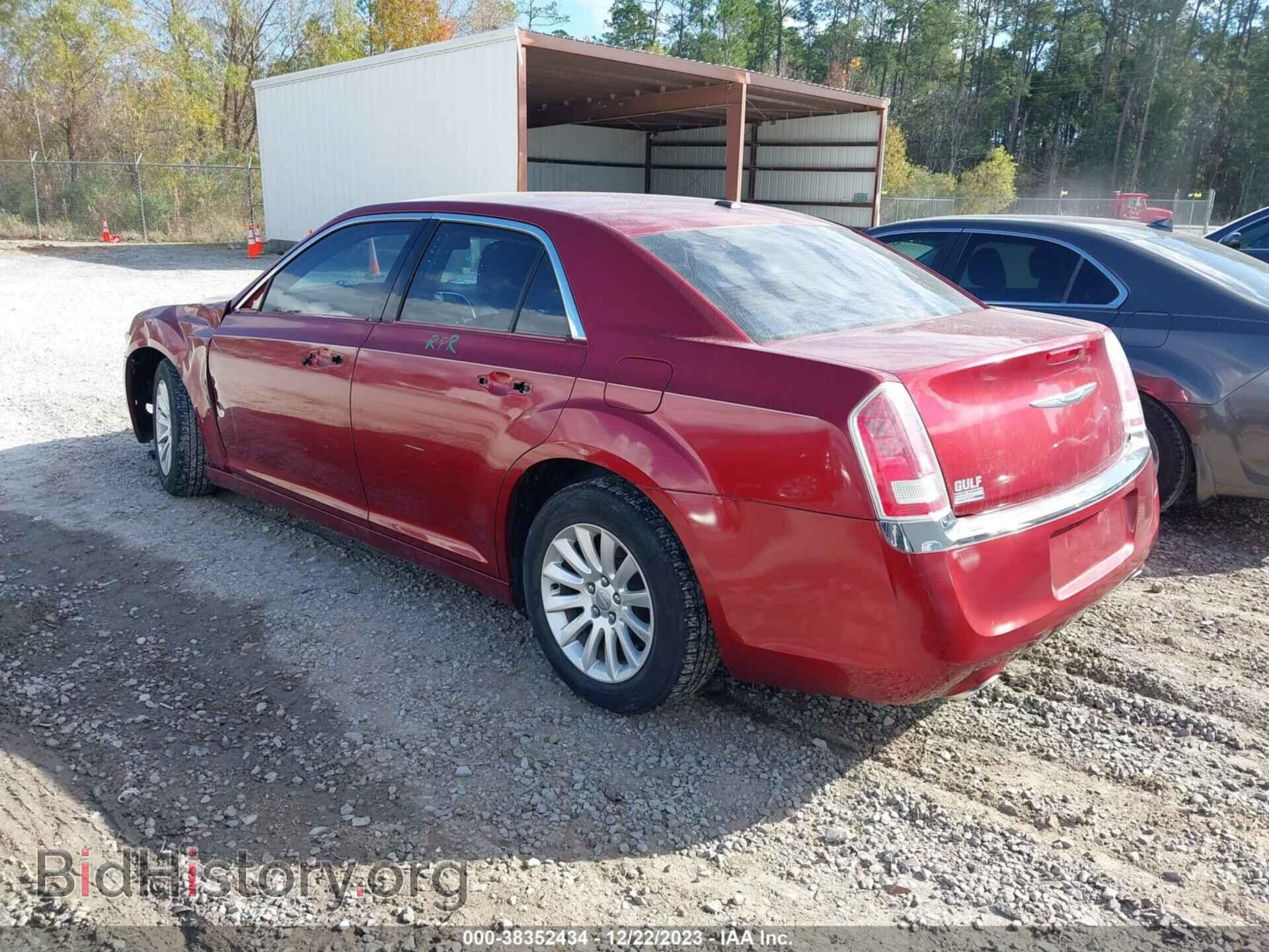 2014 CHRYSLER 300 - VIN: 2C3CCAAG7EH280366 - Фото 3