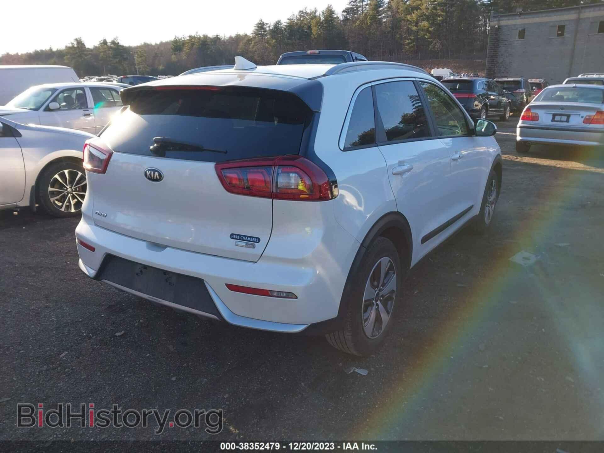 2018 KIA NIRO - VIN: KNDCB3LC4J5109967 - Фото 4