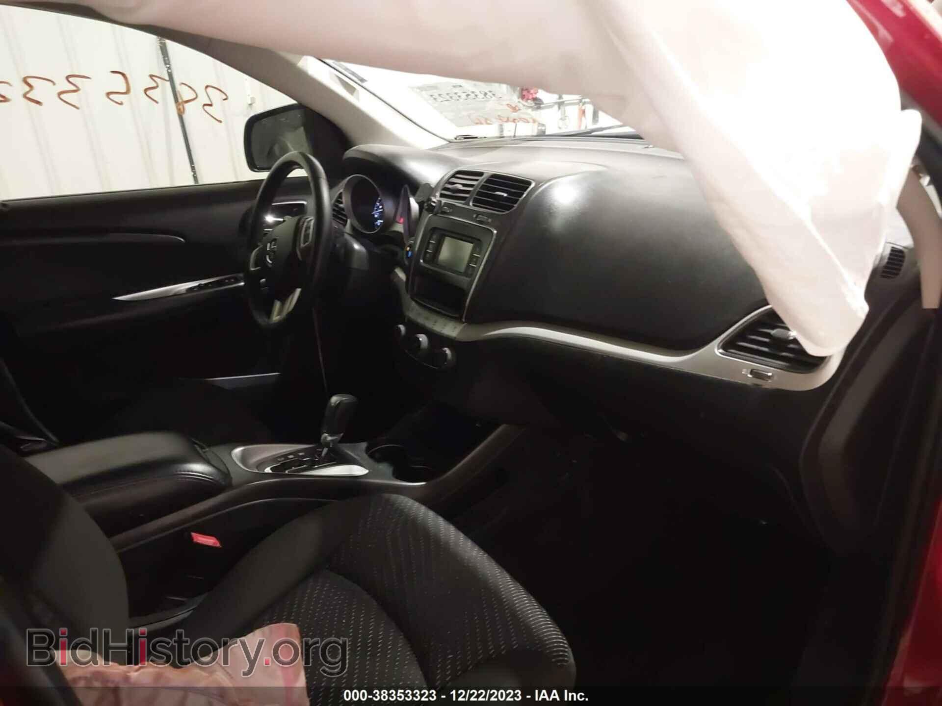 2019 DODGE JOURNEY - VIN: 3C4PDCBB4KT774227 - Photo 5