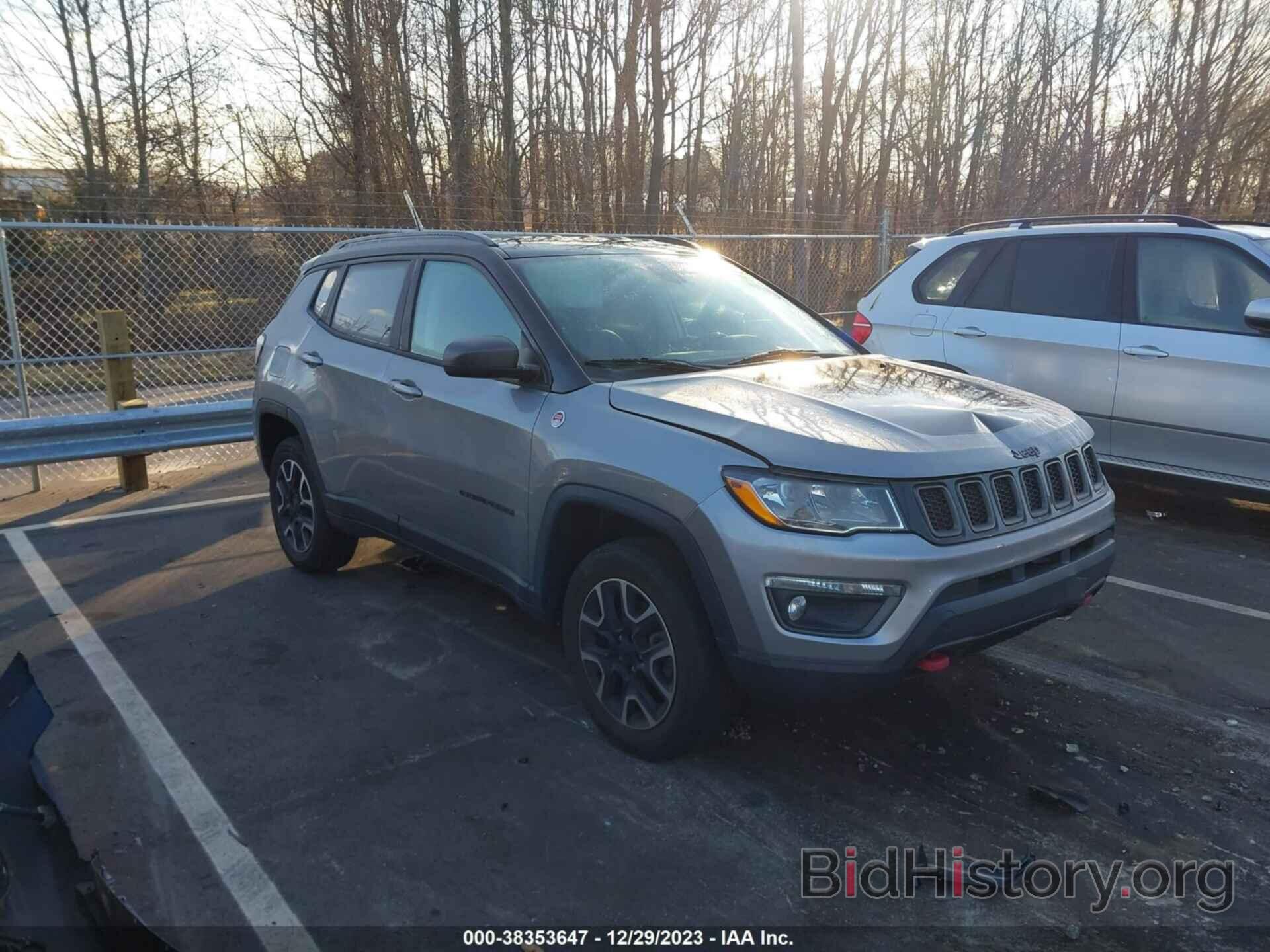 Фотография 3C4NJDDBXKT795232 - JEEP COMPASS 2019