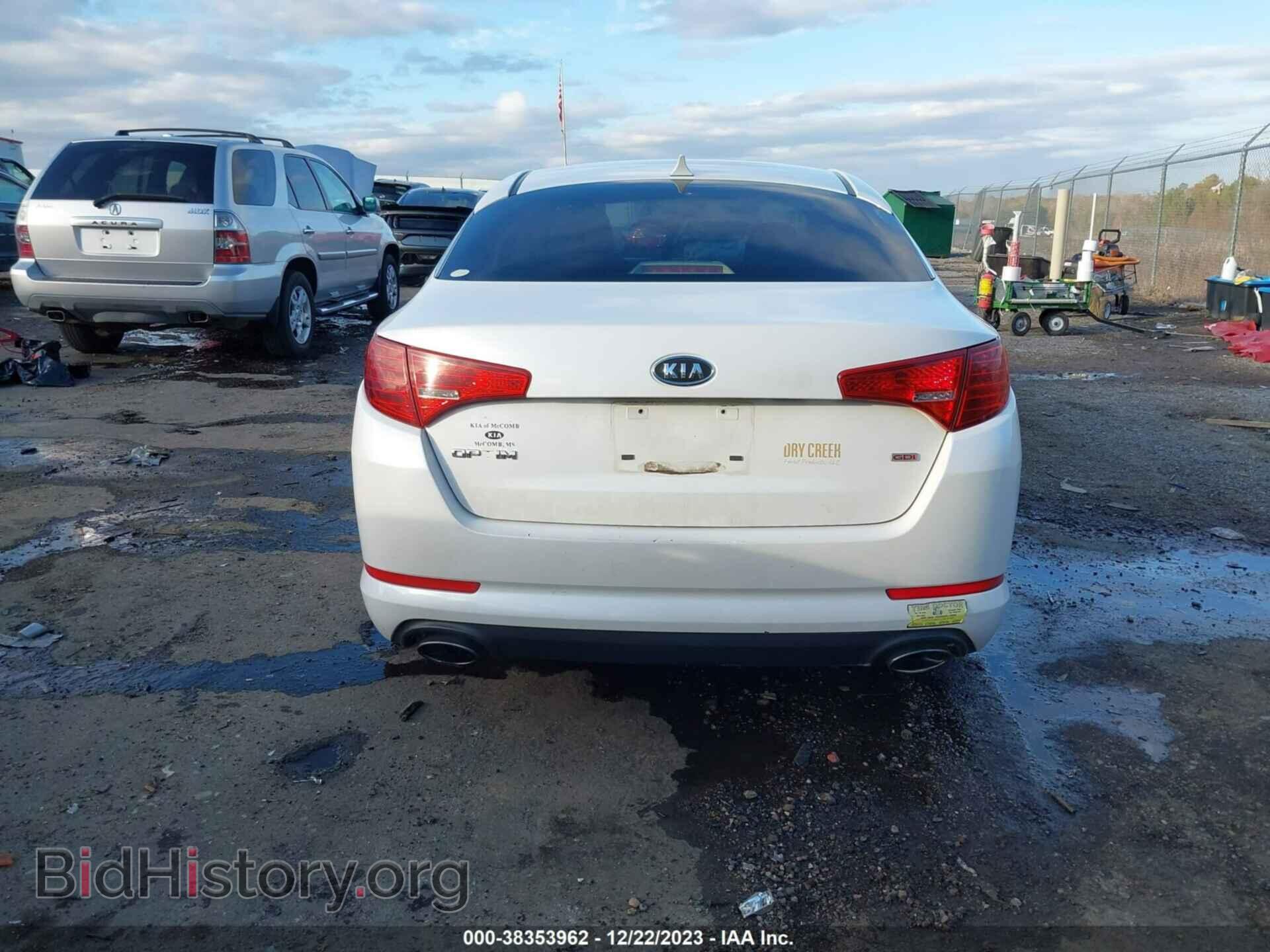 2011 KIA OPTIMA - VIN: KNAGM4A79B5055152 - Фото 16