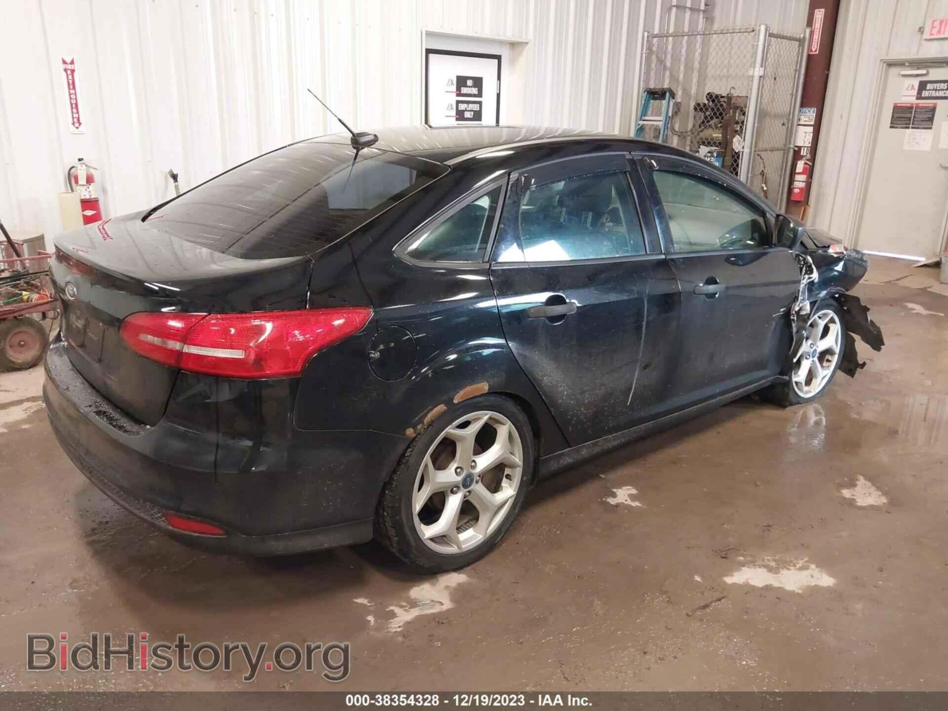 2016 FORD FOCUS - VIN: 1FADP3E28GL304099 - Фото 4