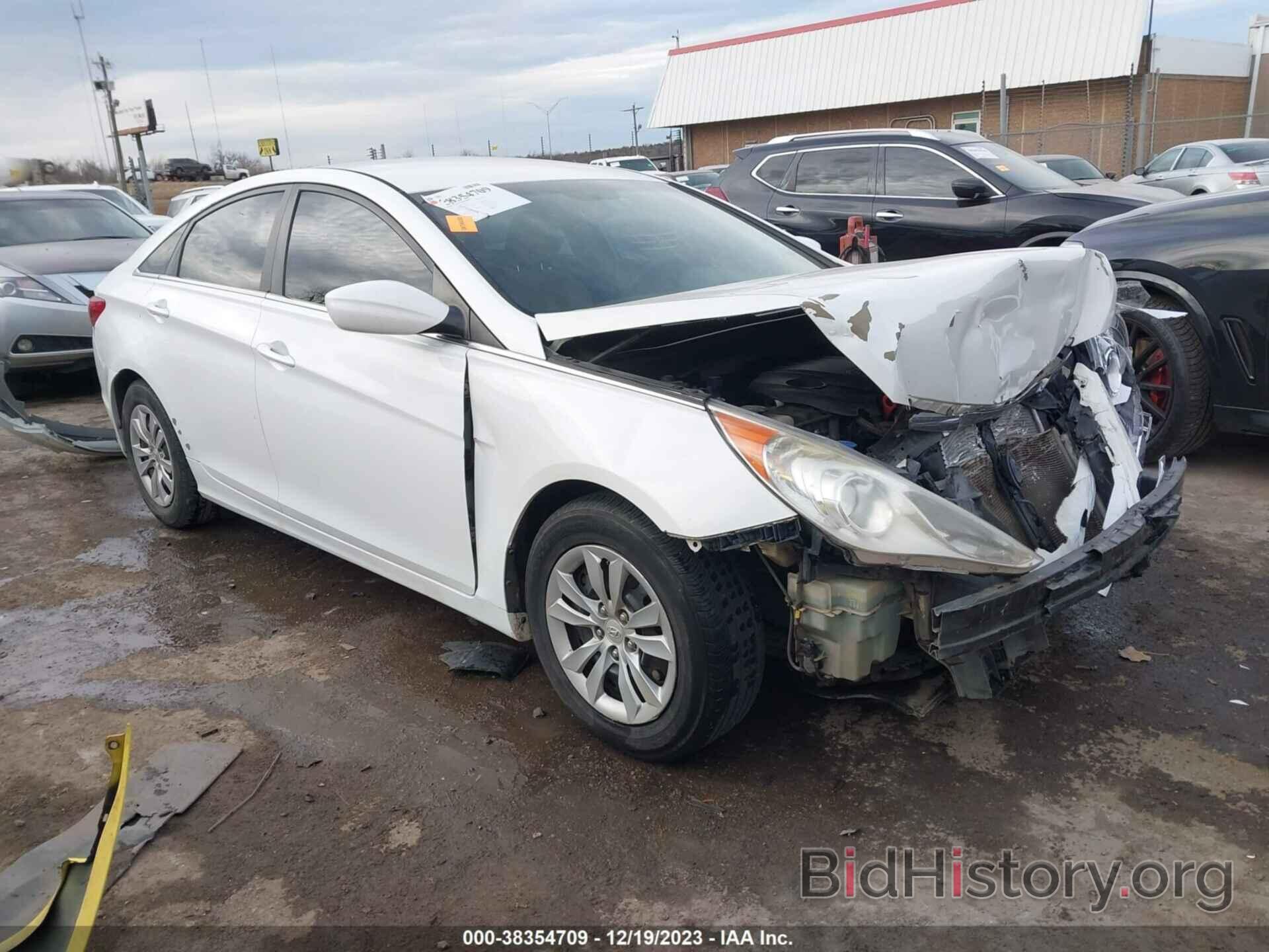 Photo 5NPEB4AC2BH069164 - HYUNDAI SONATA 2011