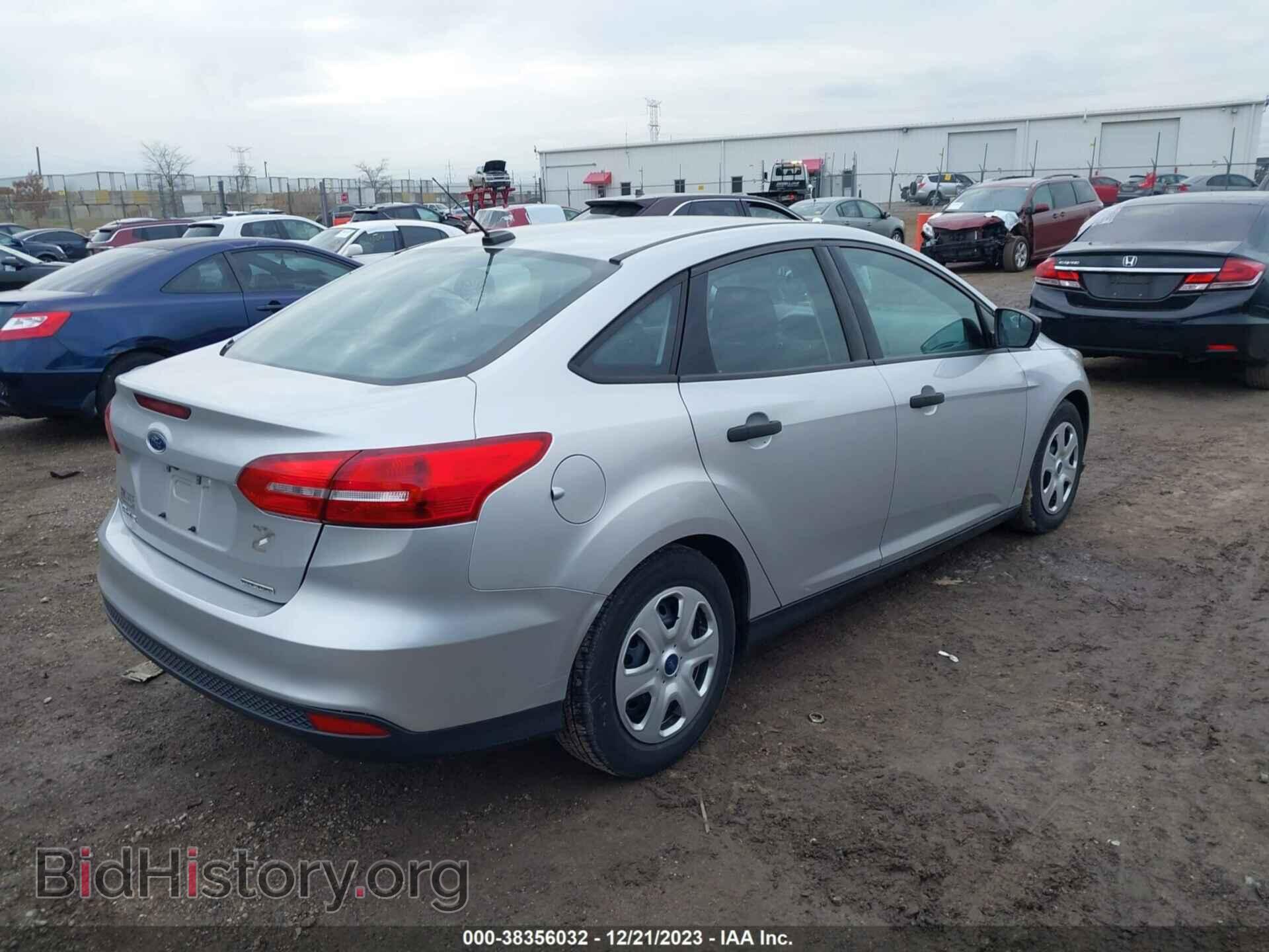 2015 FORD FOCUS - VIN: 1FADP3E21FL368693 - Фото 4