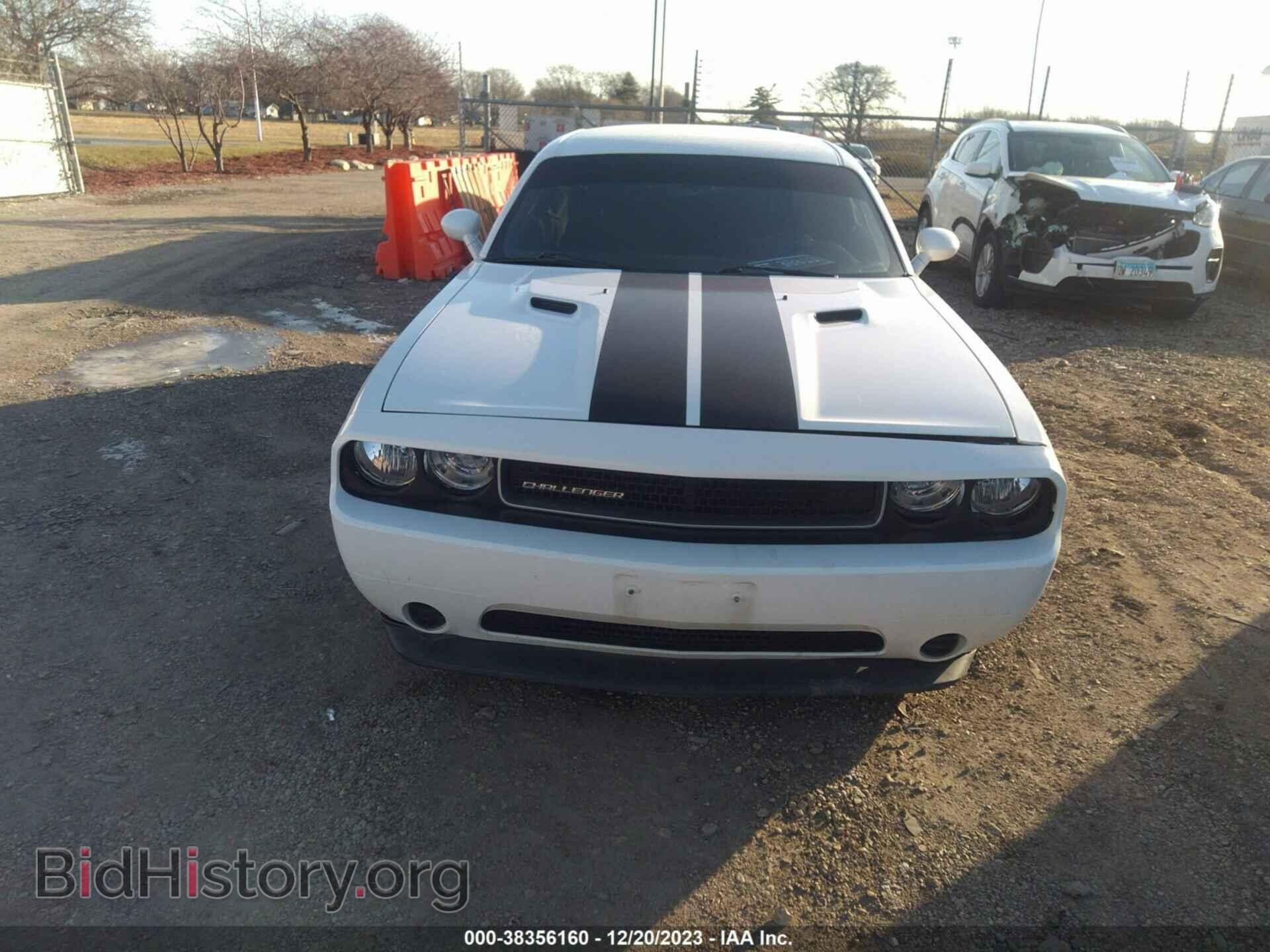 2014 DODGE CHALLENGER - VIN: 2C3CDYAG4EH298801 - Фото 12
