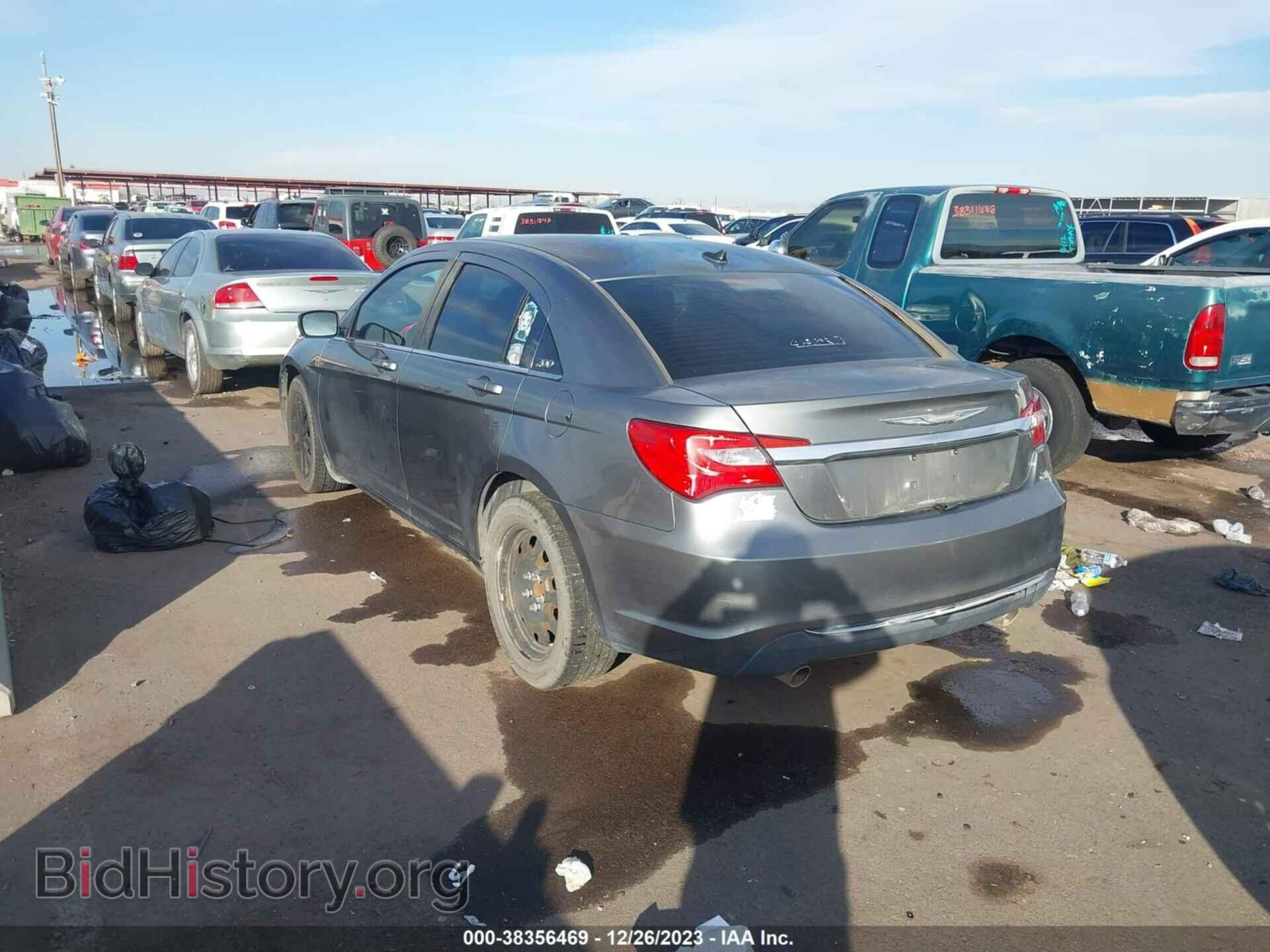 2013 CHRYSLER 200 - VIN: 1C3CCBAG8DN727458 - Фото 3