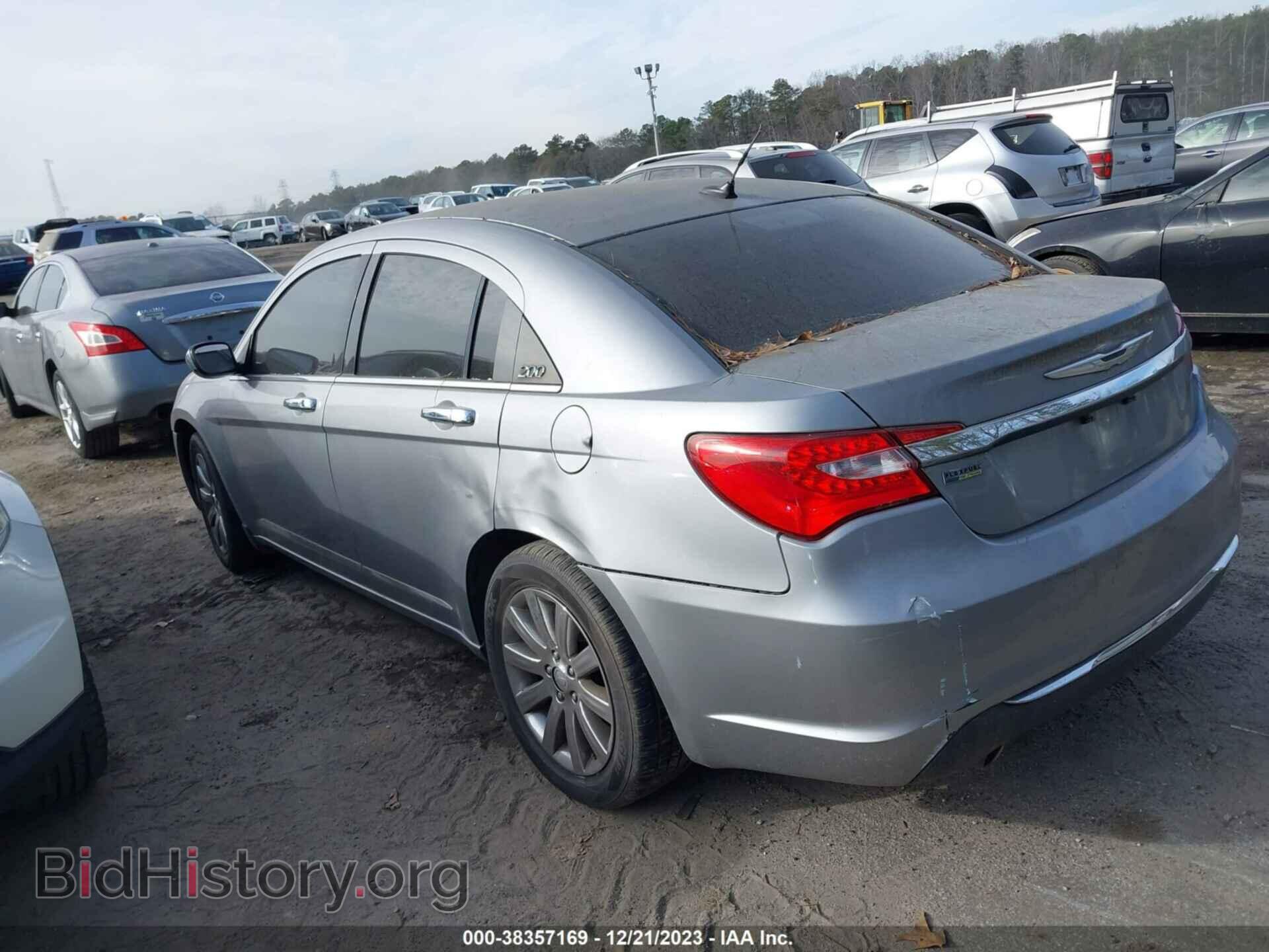 2013 CHRYSLER 200 - VIN: 1C3CCBBG5DN528205 - Фото 3