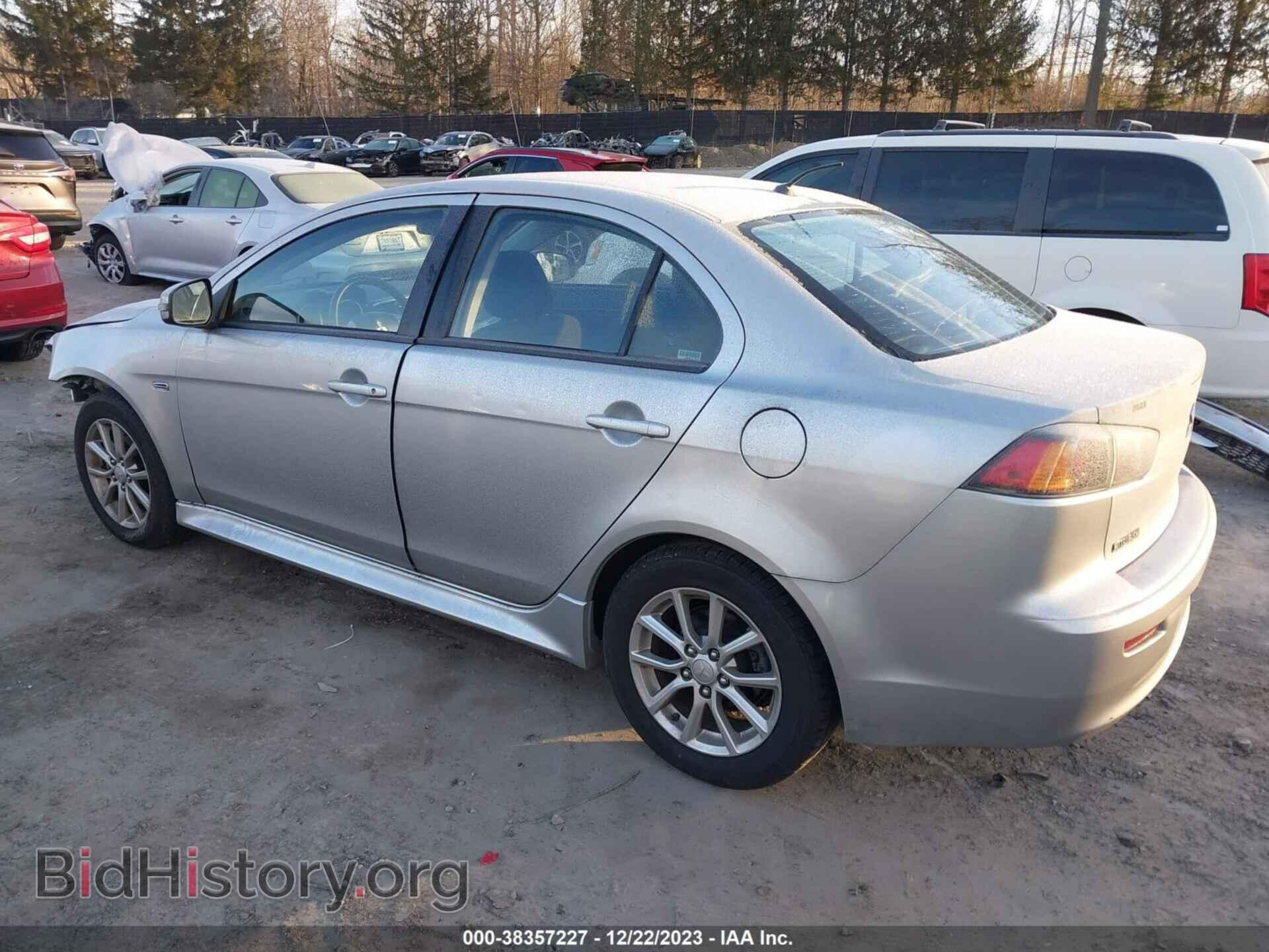 2016 MITSUBISHI LANCER - VIN: JA32U2FU8GU005080 - Фото 3