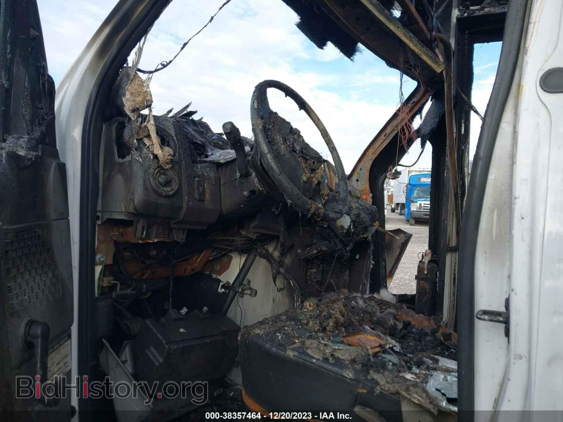2015 FORD E-450 CUTAWAY - VIN: 1FDFE4FS1FDA12330 - Фото 5