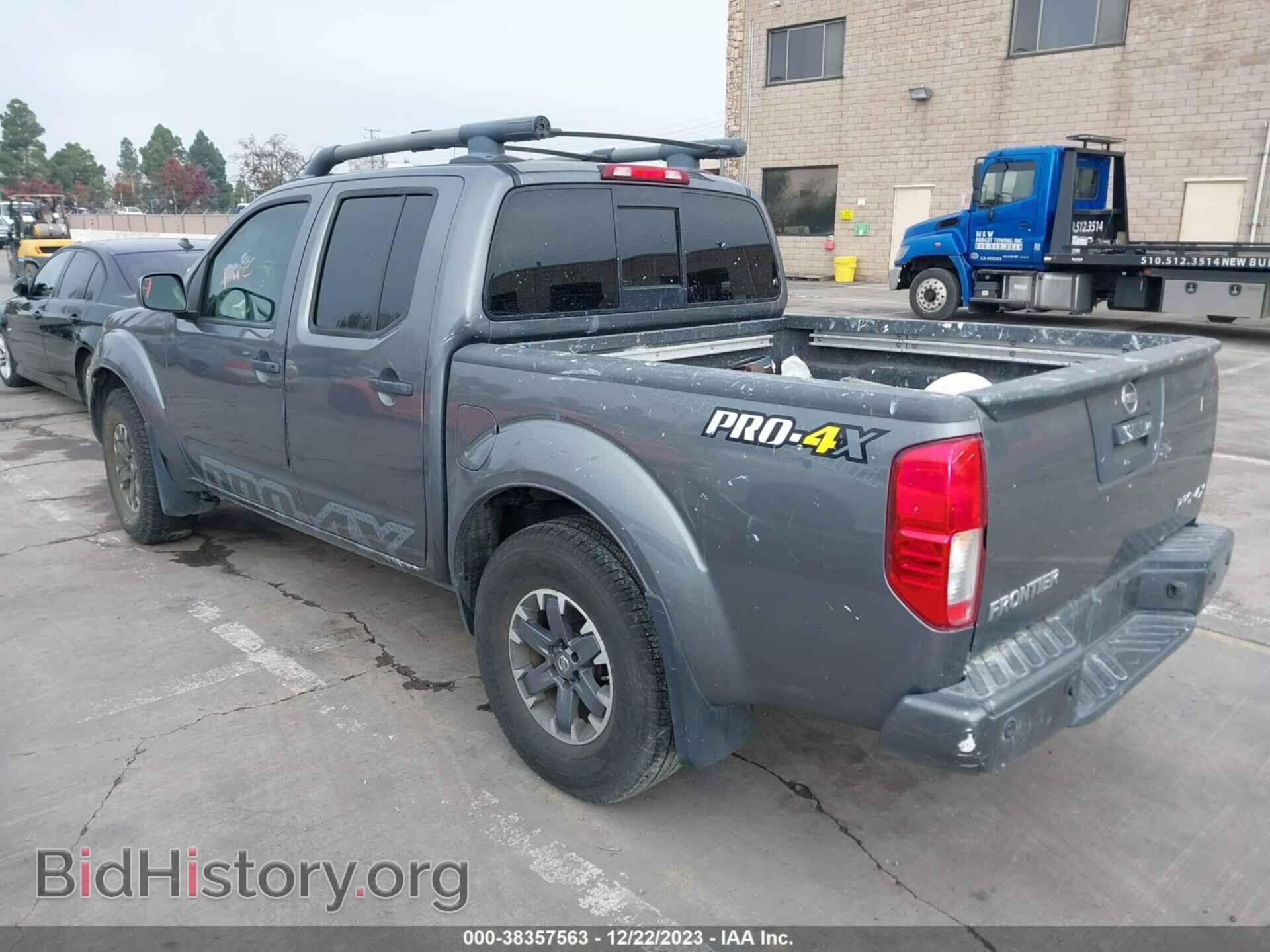 2018 NISSAN FRONTIER - VIN: 1N6AD0EV5JN763789 - Фото 3