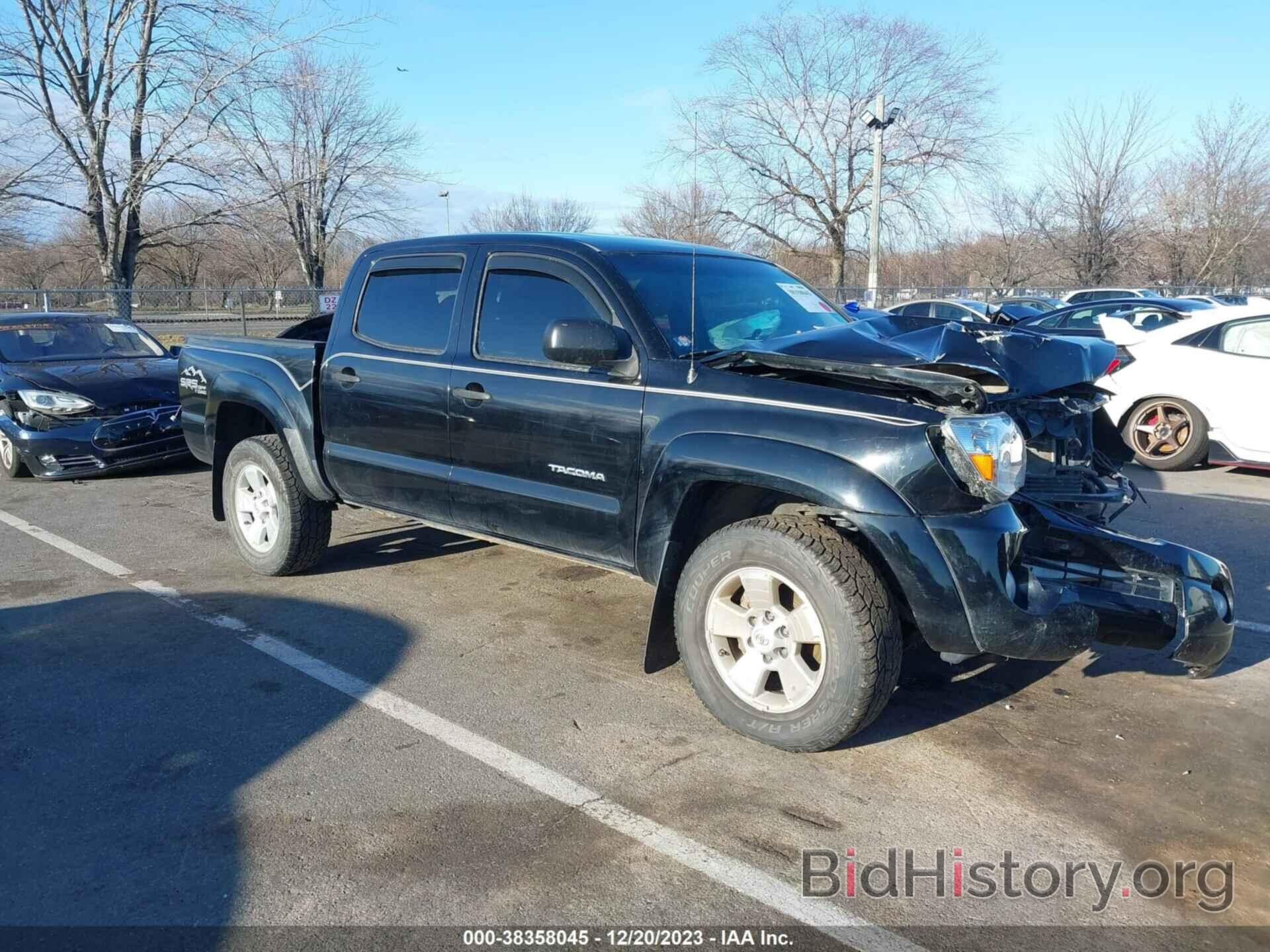 Photo 3TMLU4EN6BM074469 - TOYOTA TACOMA 2011