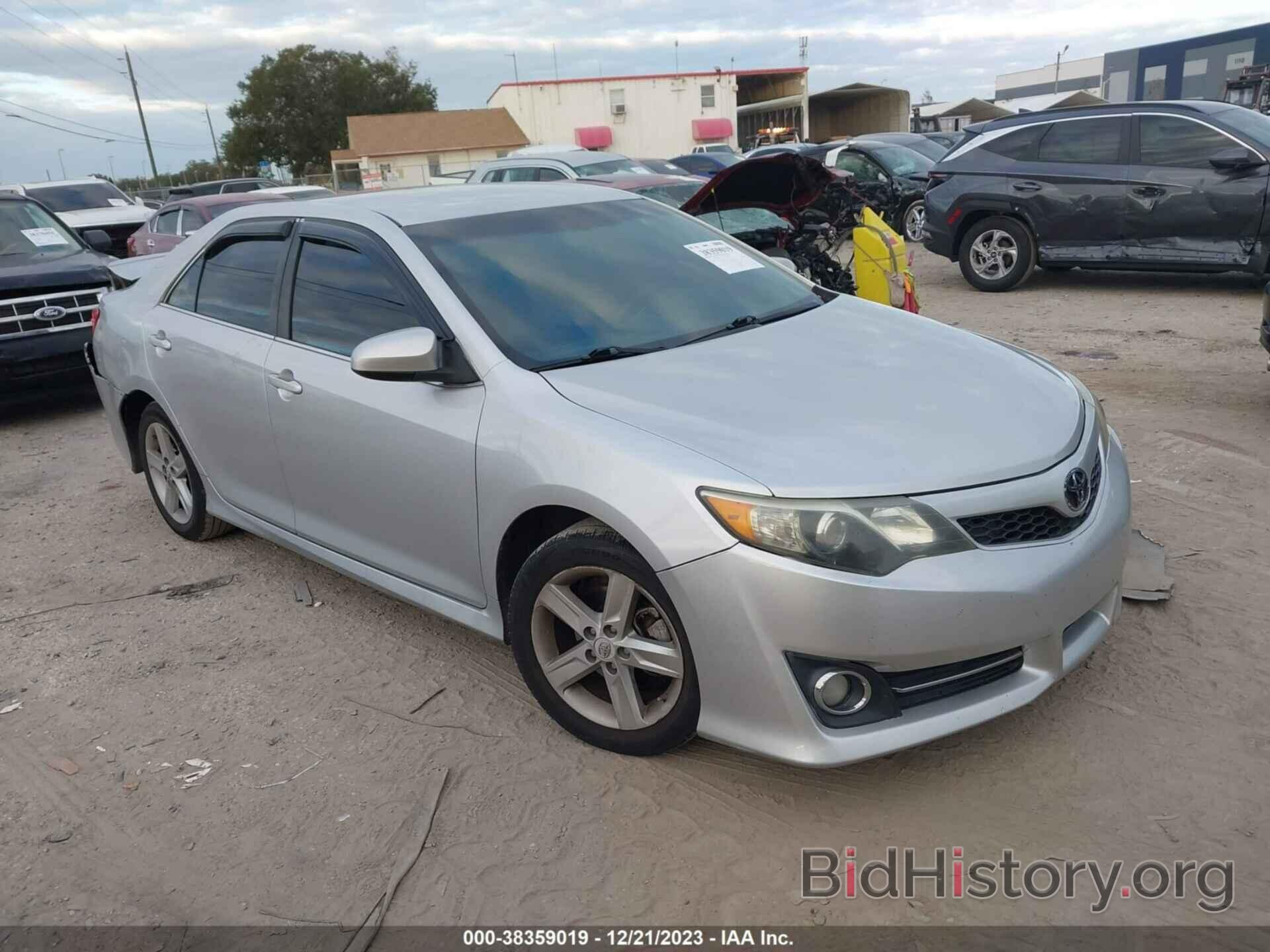 Photo 4T1BF1FK4DU722992 - TOYOTA CAMRY 2013