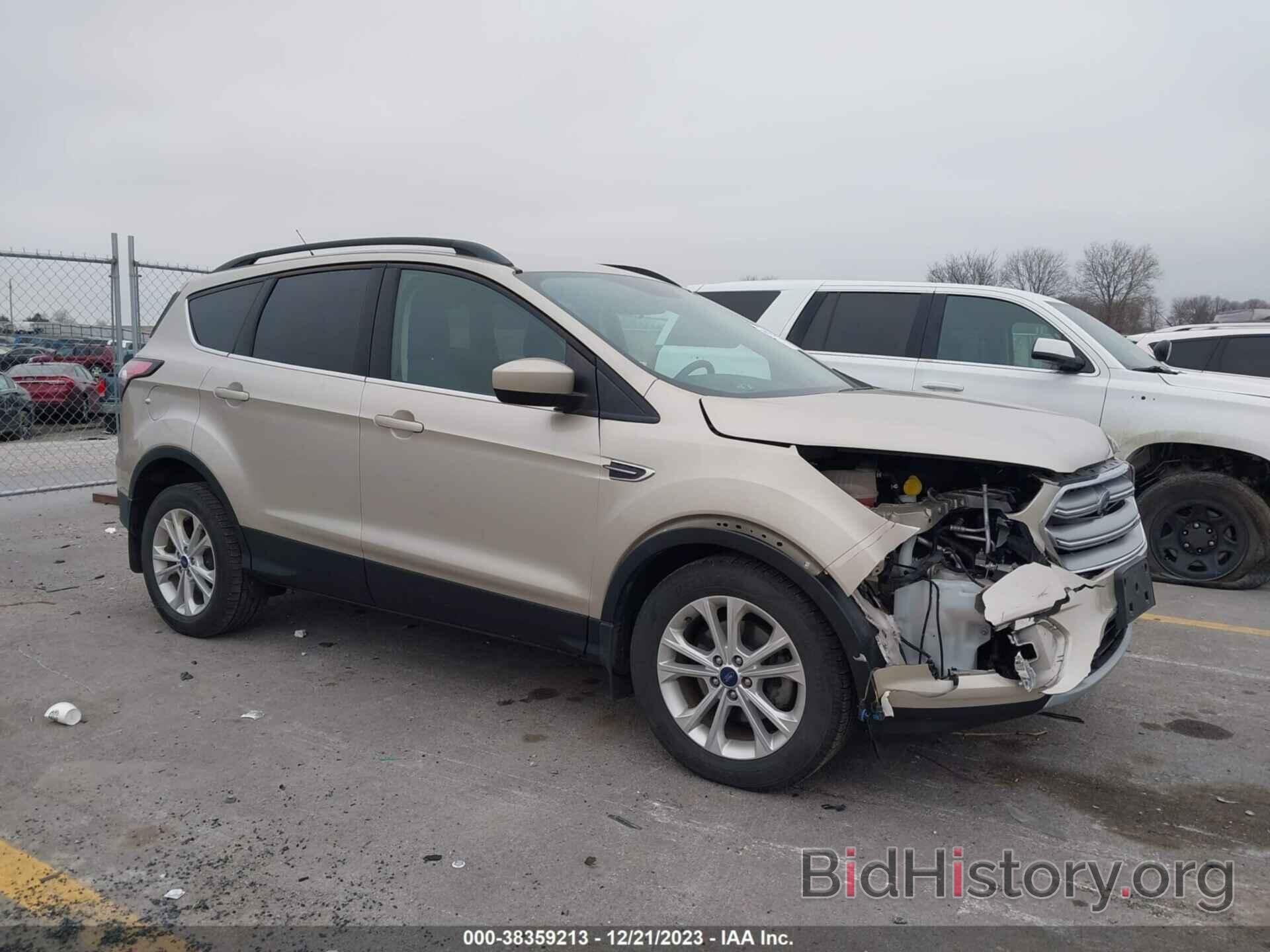 Photo 1FMCU0GD3HUC86324 - FORD ESCAPE 2017