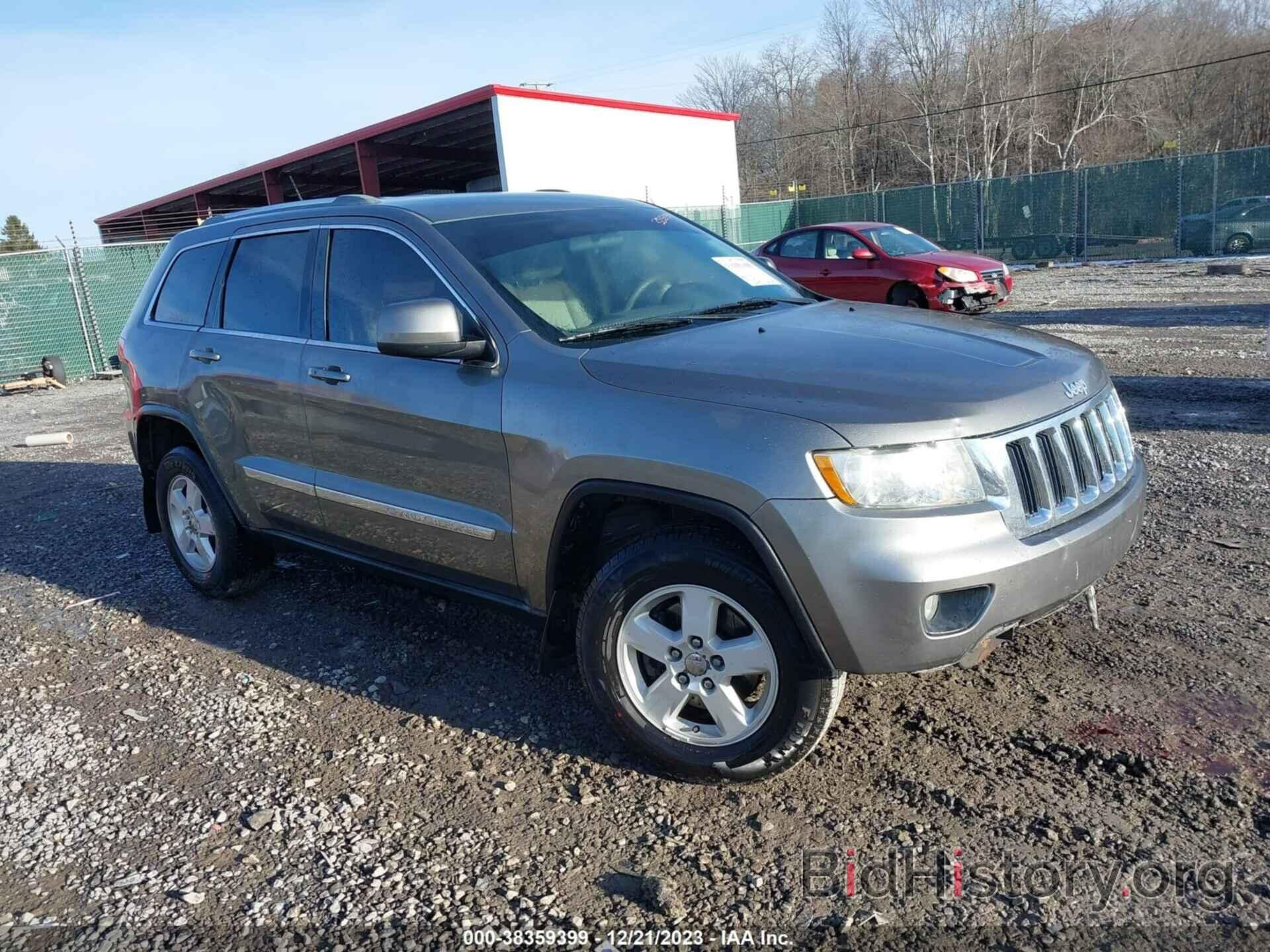 Photo 1J4RR4GG0BC672739 - JEEP GRAND CHEROKEE 2011