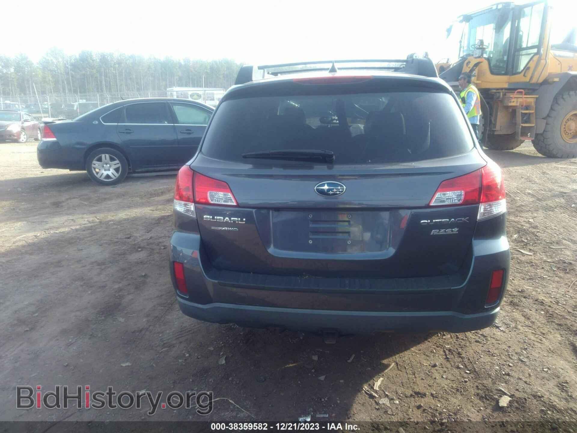 2014 SUBARU OUTBACK - VIN: 4S4BRBLC4E3293872 - Фото 16