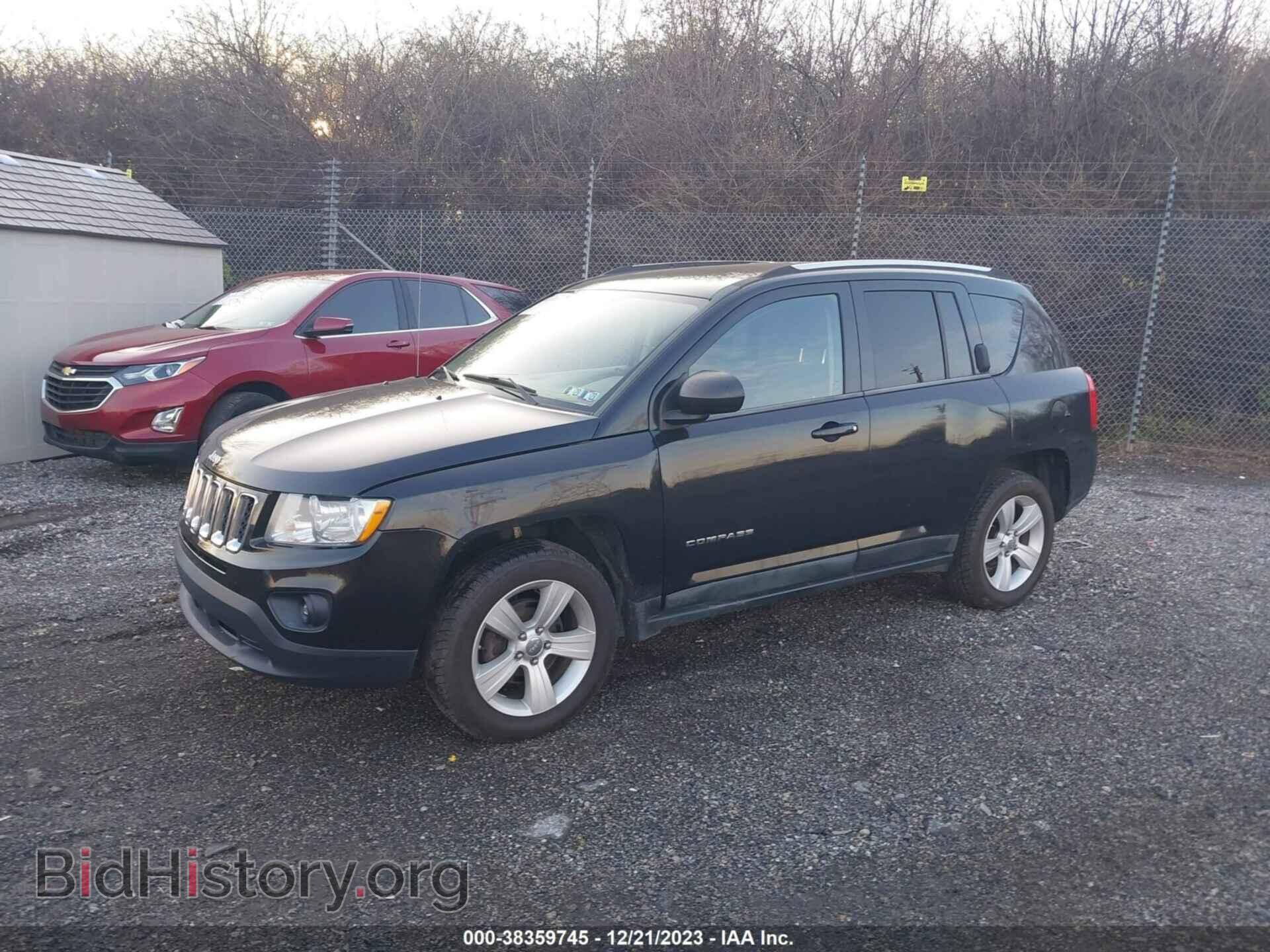 2011 JEEP COMPASS - VIN: 1J4NF1FB2BD158140 - Фото 2