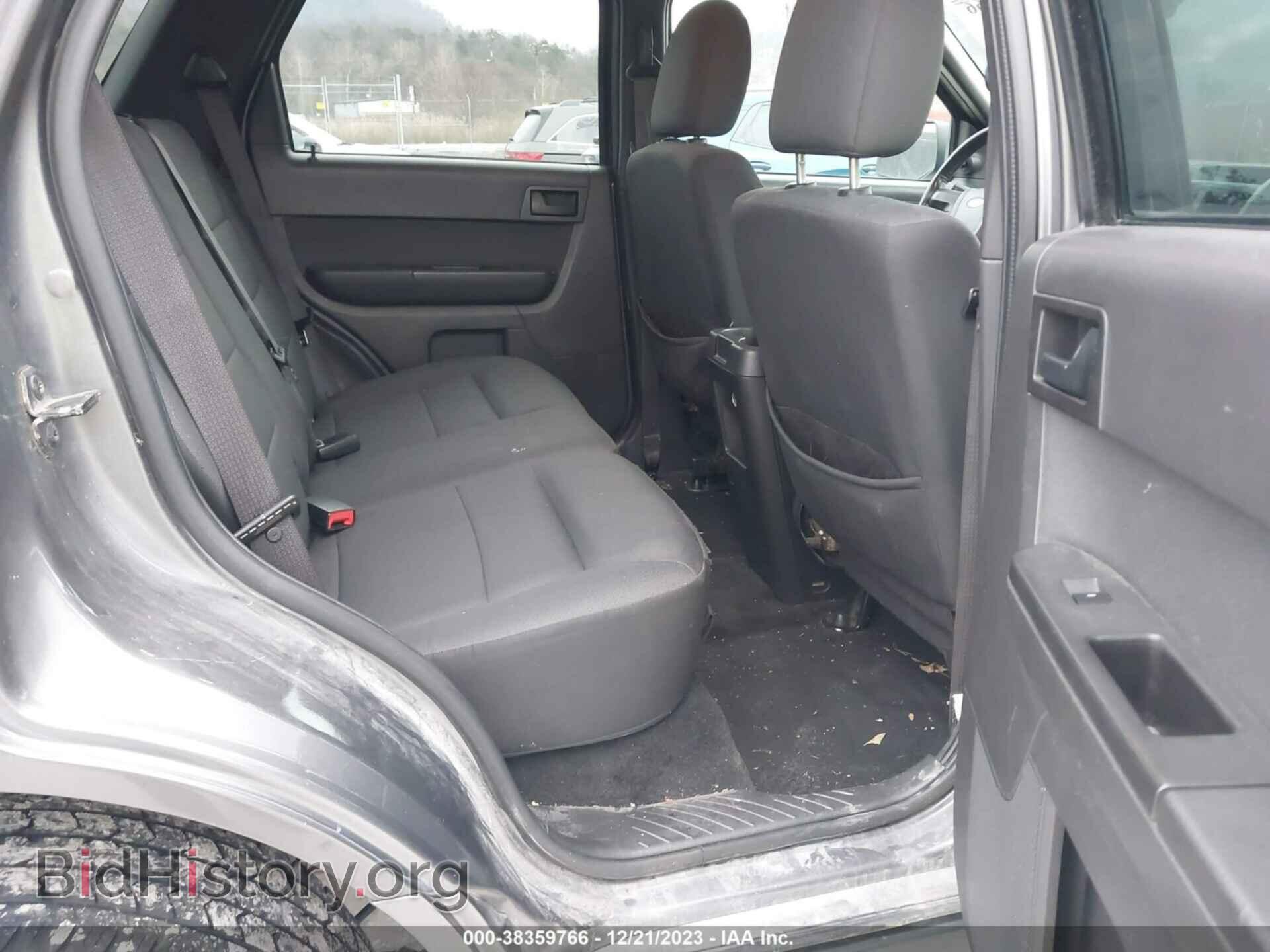 2011 FORD ESCAPE - VIN: 1FMCU9DG5BKA99009 - Фото 8